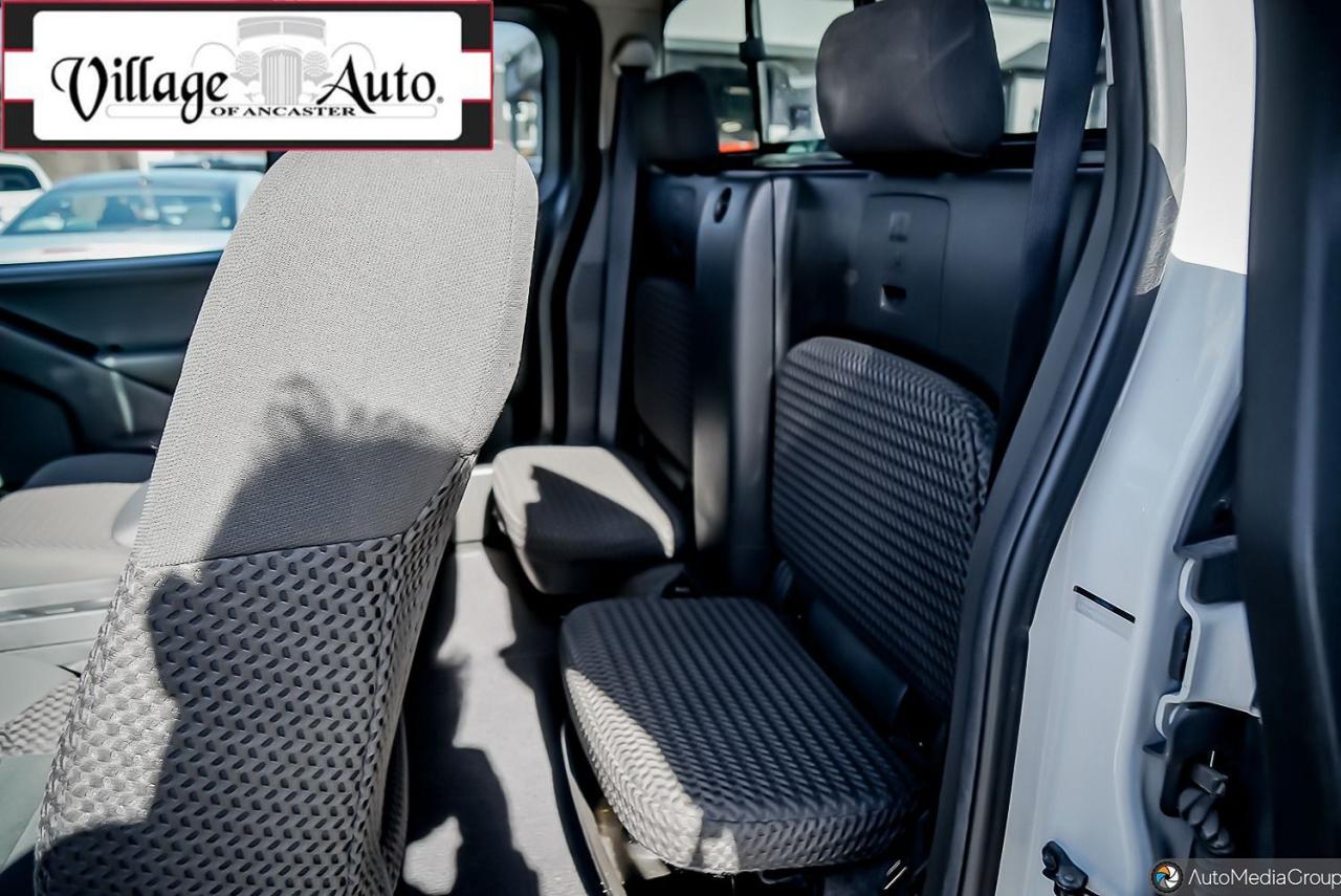 2016 Nissan Frontier 4WD King Cab SWB Auto SV