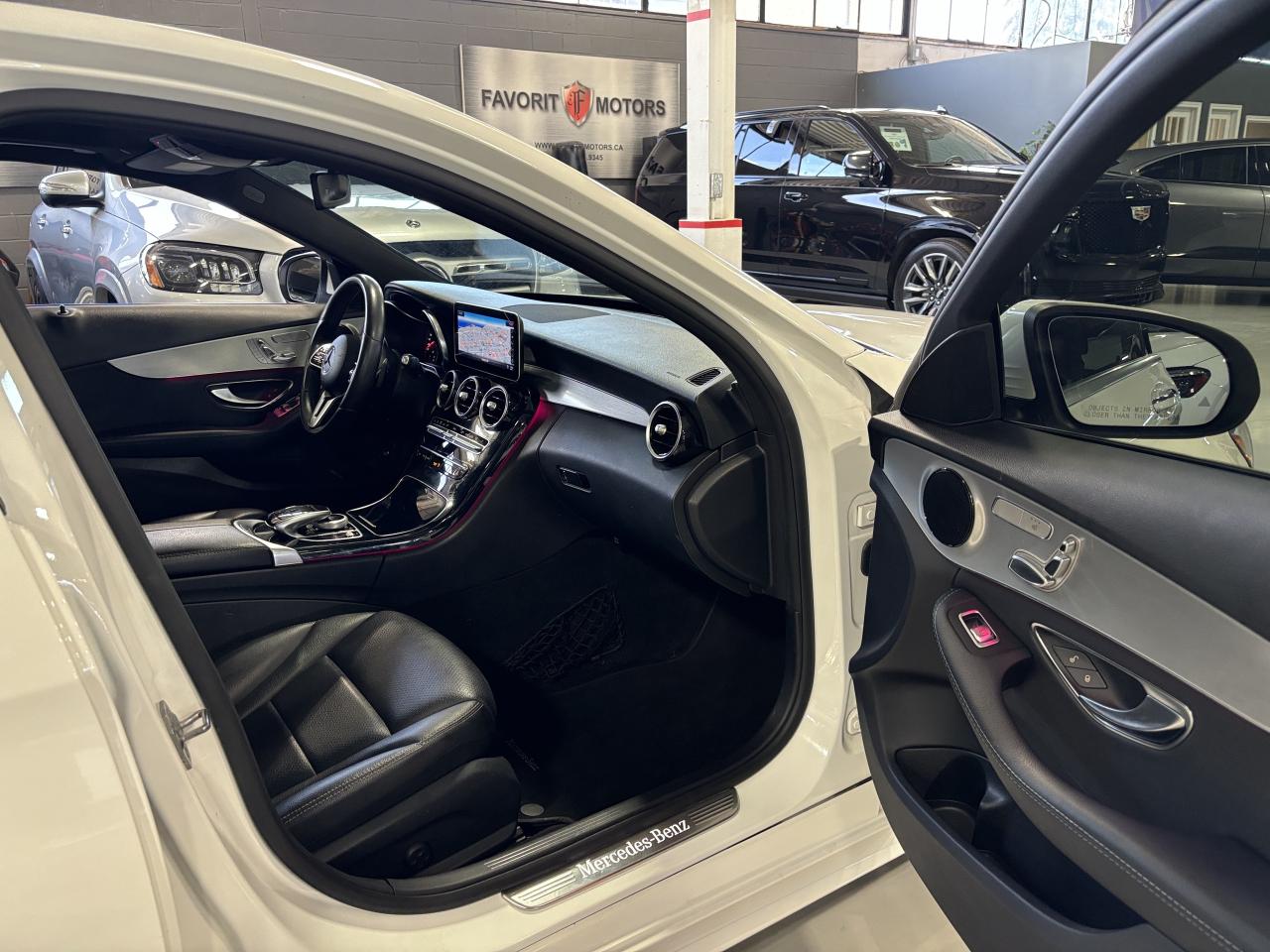 2019 Mercedes-Benz C-Class C300|4MATIC|AMGPKG|NAV|AMBIENT|360CAM|LEATHER|LED| - Photo #13