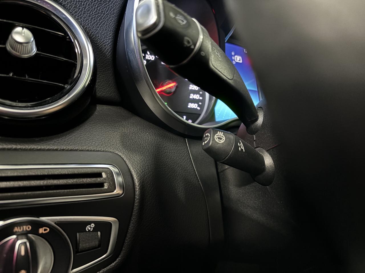 2019 Mercedes-Benz C-Class C300|4MATIC|AMGPKG|NAV|AMBIENT|360CAM|LEATHER|LED| - Photo #18