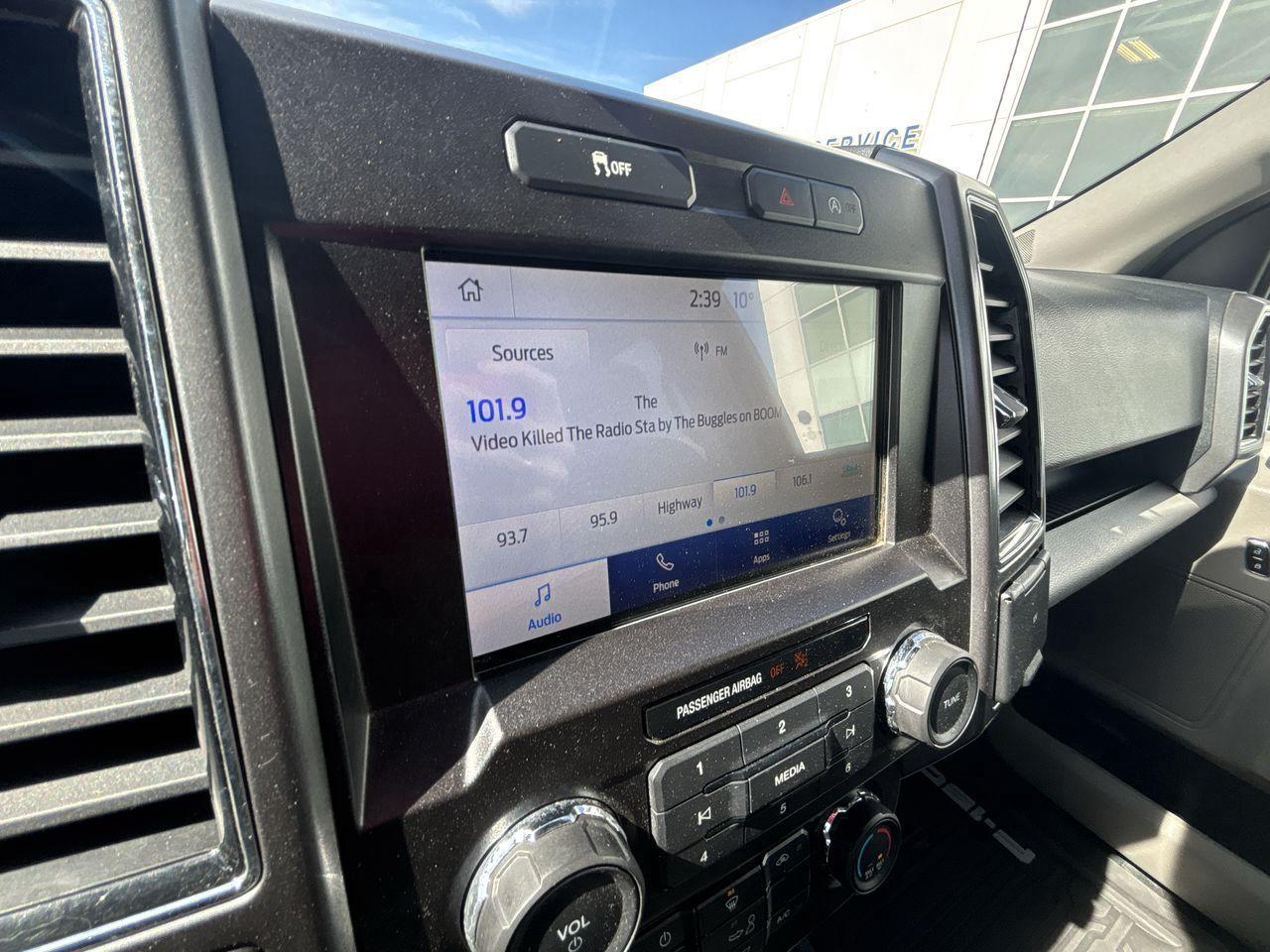 2020 Ford F-150 XLT 4WD SuperCrew 5.5' Box Photo5