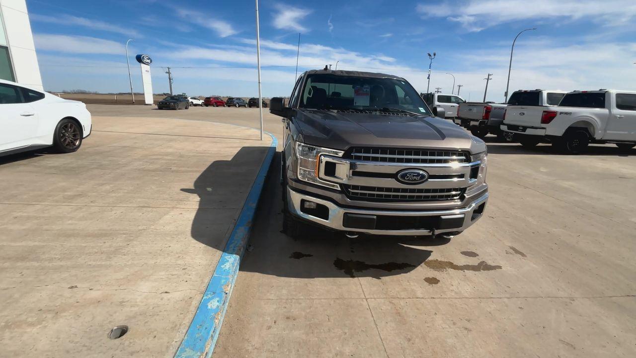 2020 Ford F-150 XLT 4WD SuperCrew 5.5' Box Photo2