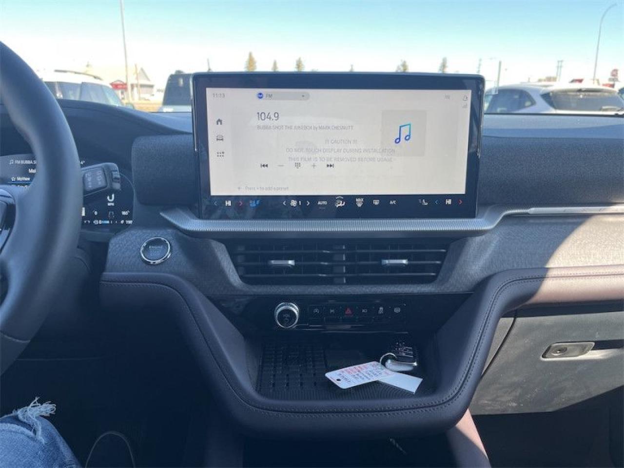 2025 Ford Explorer Platinum  - Leather Package Photo5
