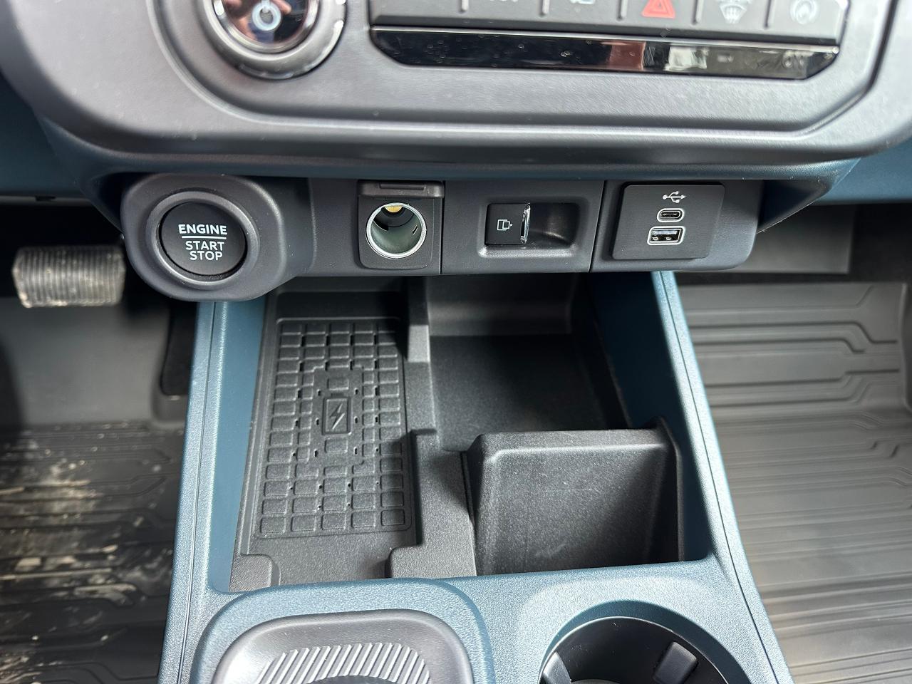 2025 Ford Maverick LARIAT AWD SuperCrew 501A Photo5
