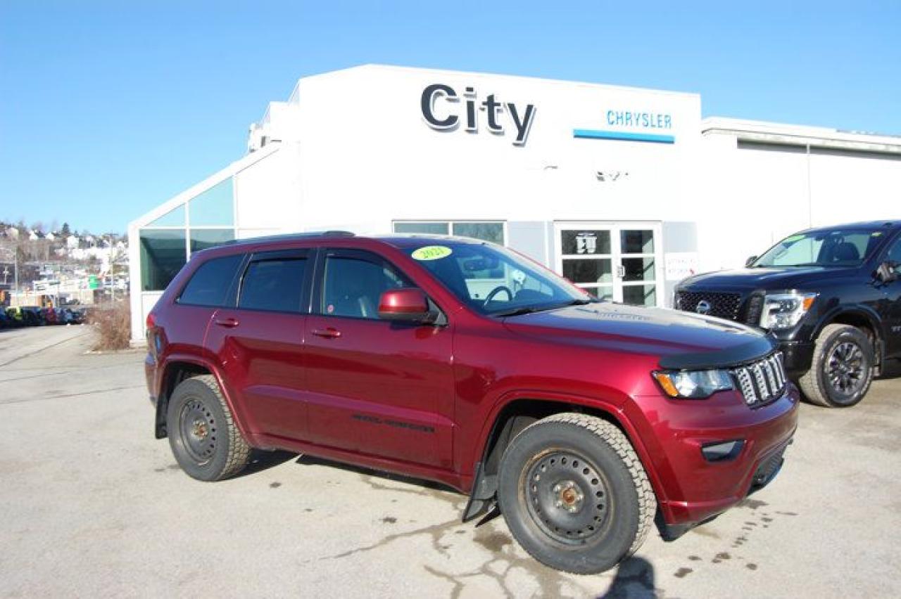 Standard SUV 4WD, Altitude 4x4, 8-Speed Automatic w/OD, Regular Unleaded V-6 3.6 L/220