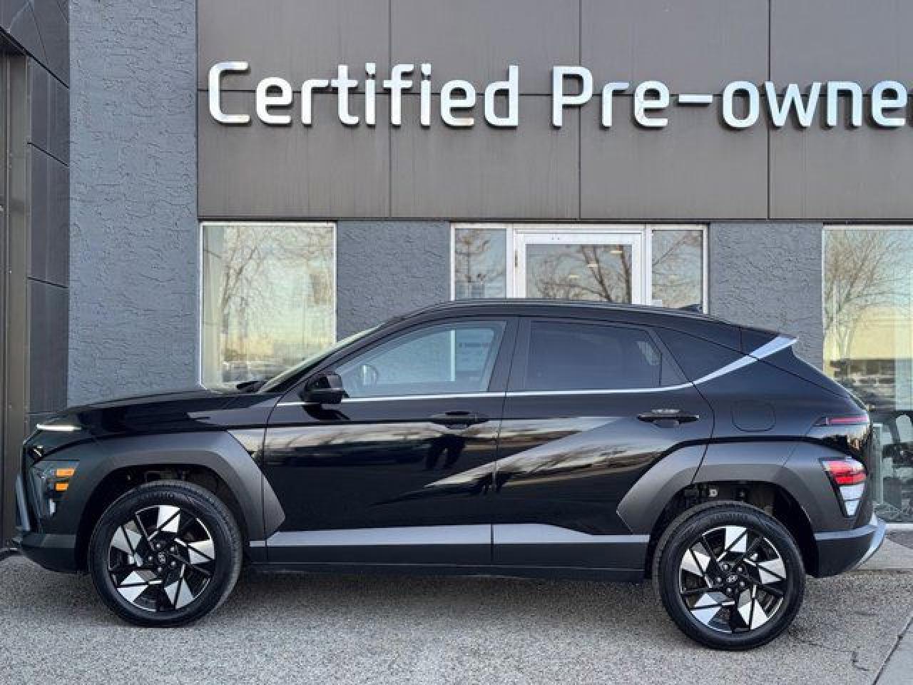 Used 2024 Hyundai KONA TREND w/ AWD / SUNROOF / LEATHER for sale in Calgary, AB