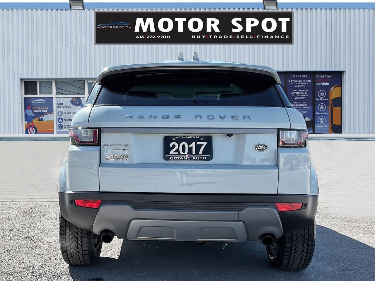 2017 Land Rover Evoque SE - Photo #5