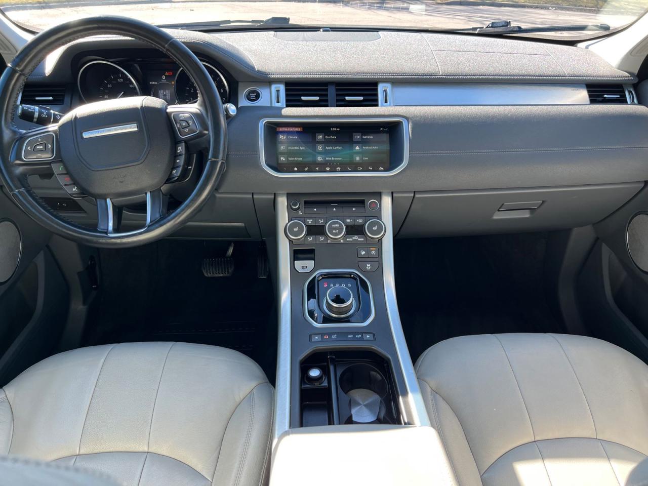 2017 Land Rover Evoque SE - Photo #28