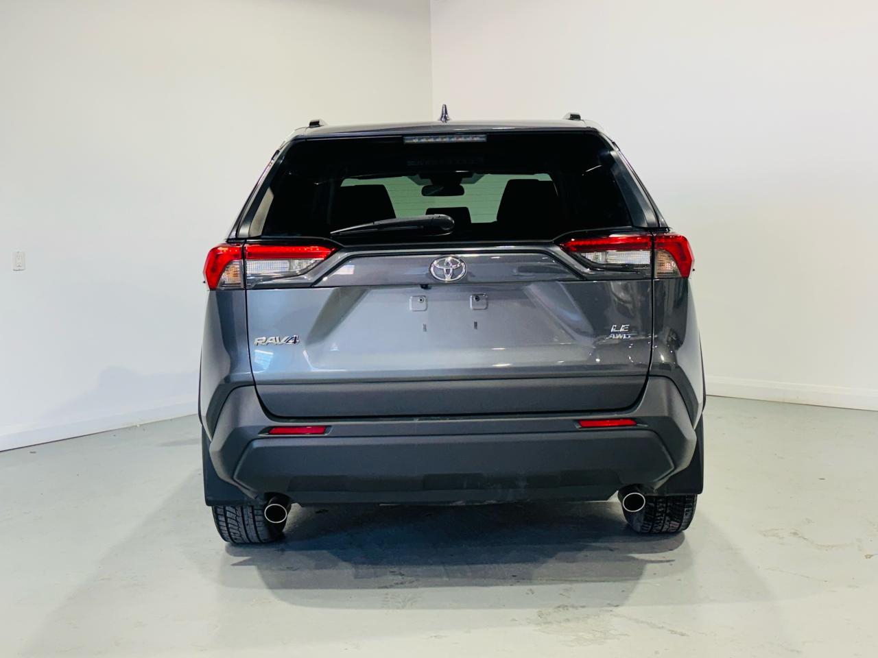 2021 Toyota RAV4 LE - Photo #6