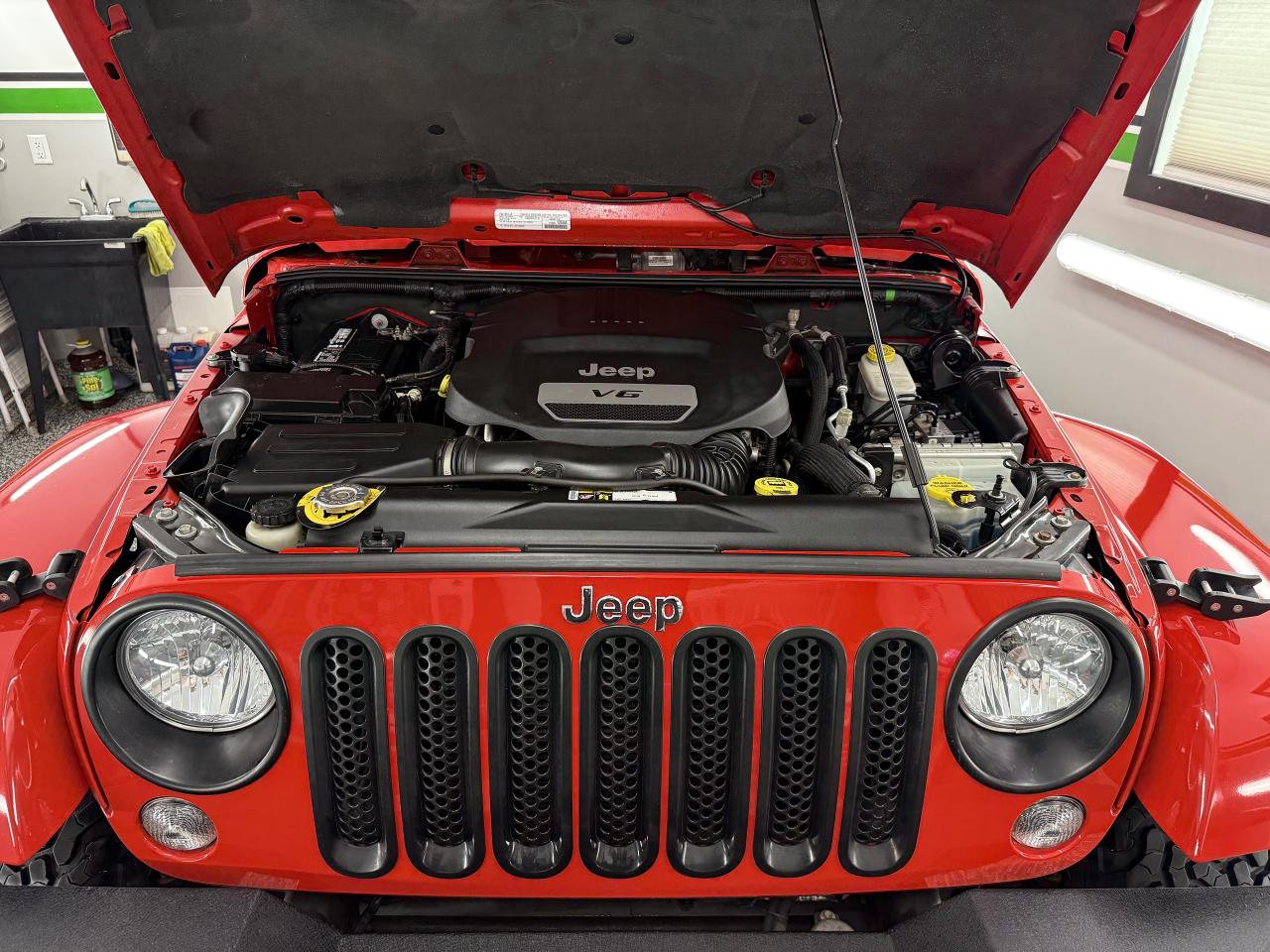 2015 Jeep Wrangler *SOLD* - Photo #11