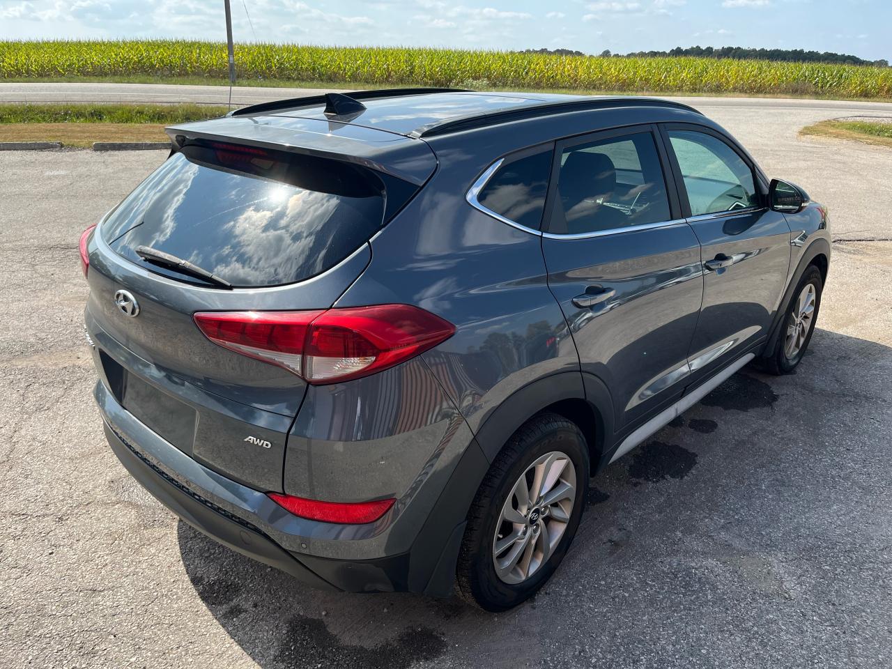 2017 Hyundai Tucson Limited | Navigation | Backup Camera | Sunroof - Photo #5