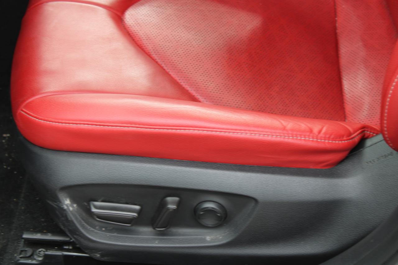 2022 Toyota Camry Hybrid XSE Auto - Photo #23