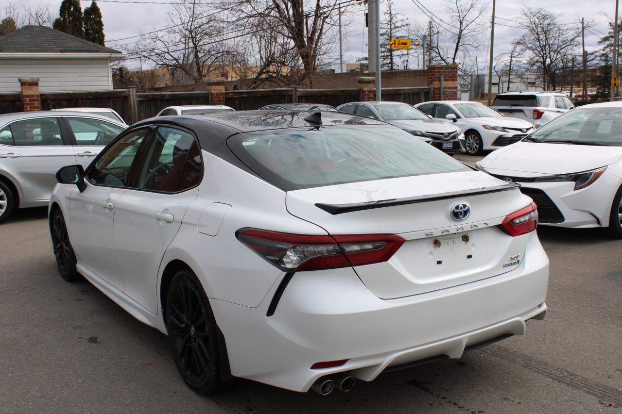 2022 Toyota Camry Hybrid XSE Auto - Photo #6