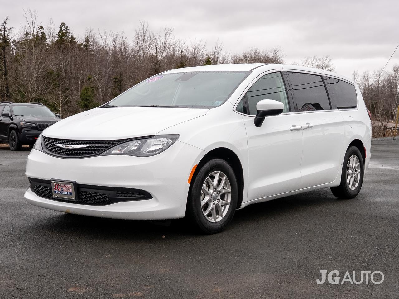 2023 Chrysler Grand Caravan SXT 2WD