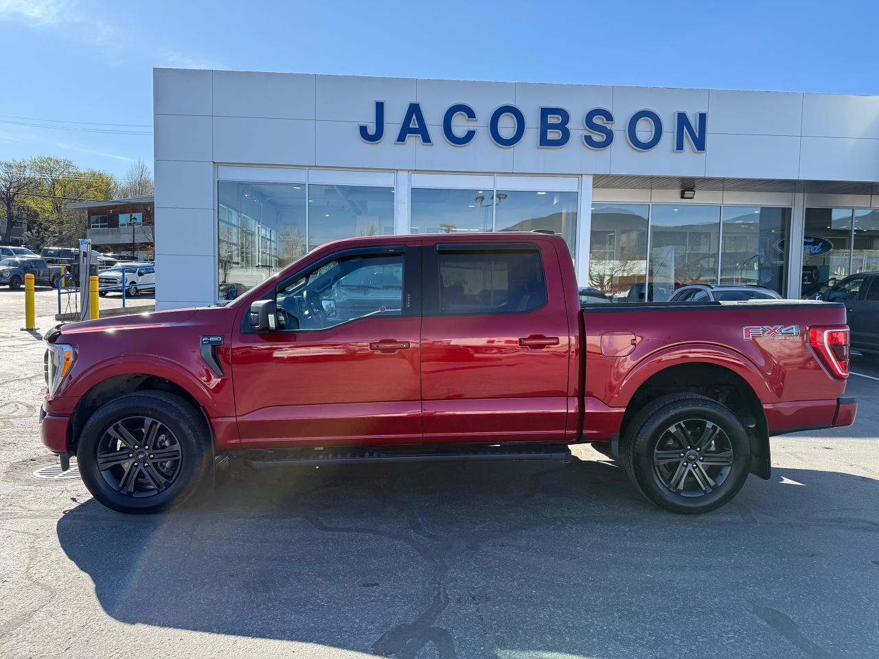 2022 Ford F-150 XLT Photo5