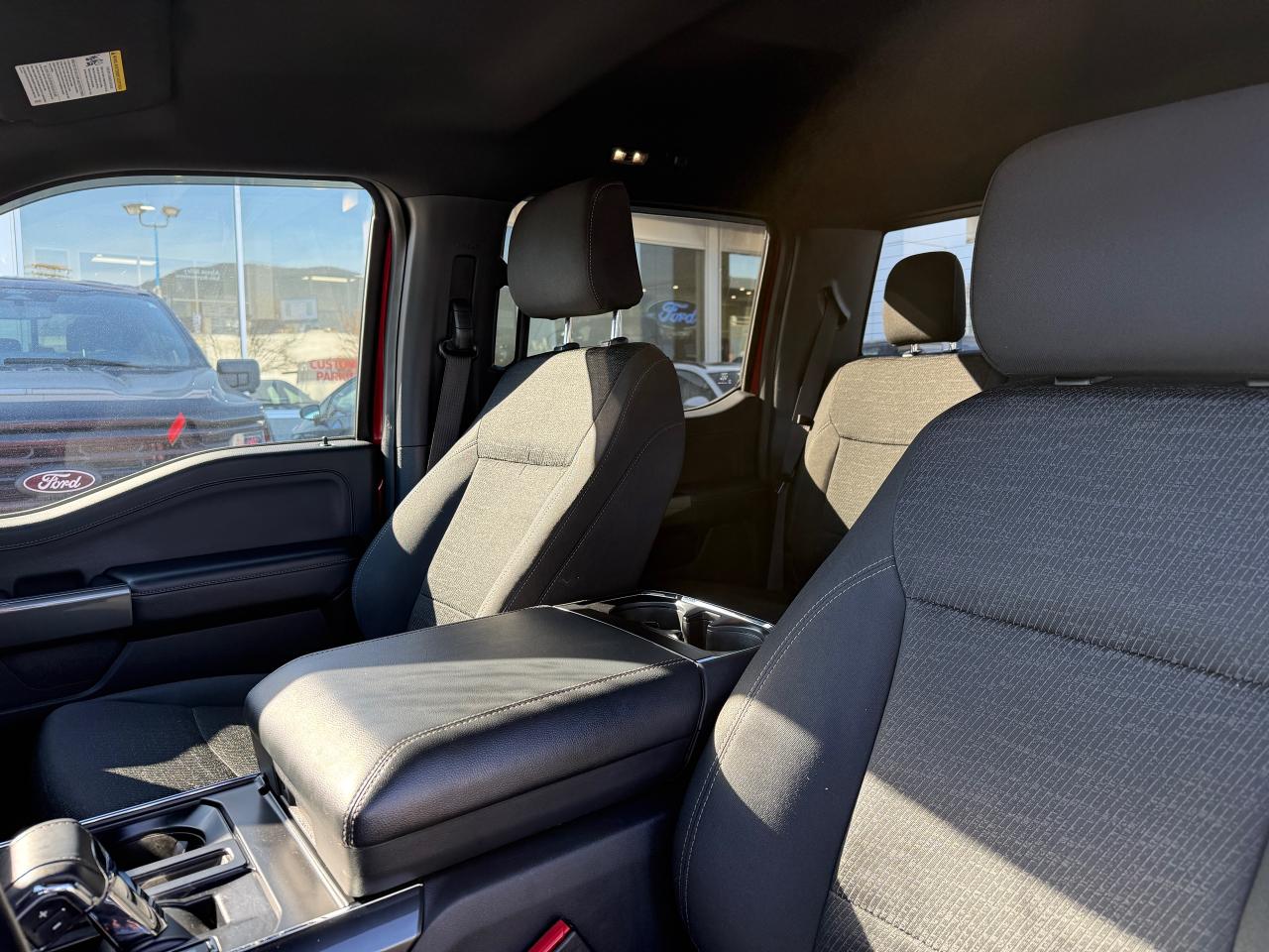 2022 Ford F-150 XLT Photo5