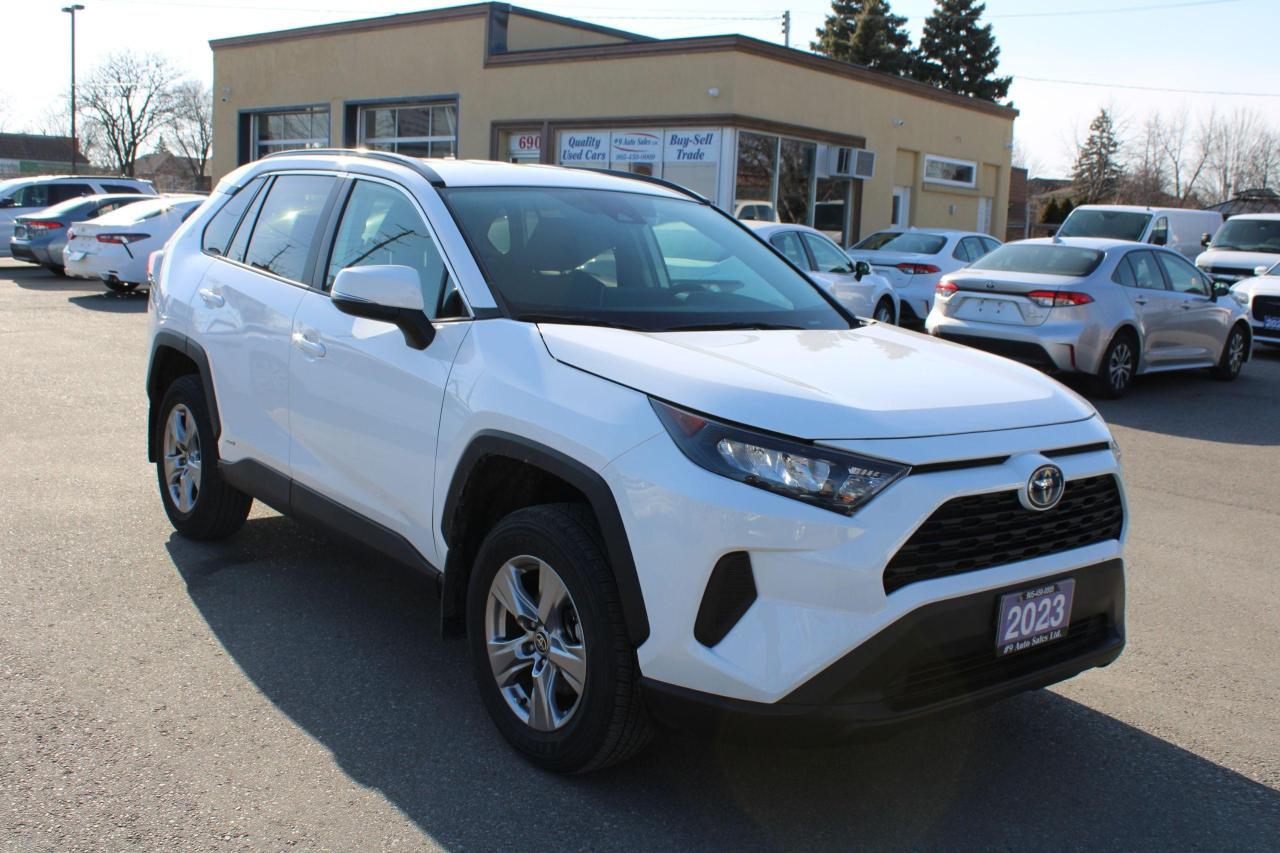 Used 2023 Toyota RAV4 Hybrid LE AWD for sale in Brampton, ON