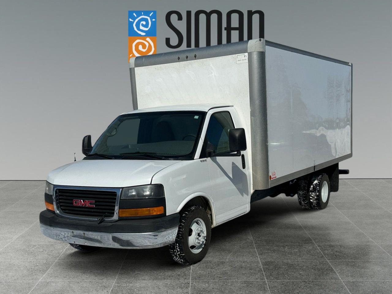 Used 2014 GMC Savana Cutaway 4500 2WT EXCELLENT VALUE for sale in Regina, SK