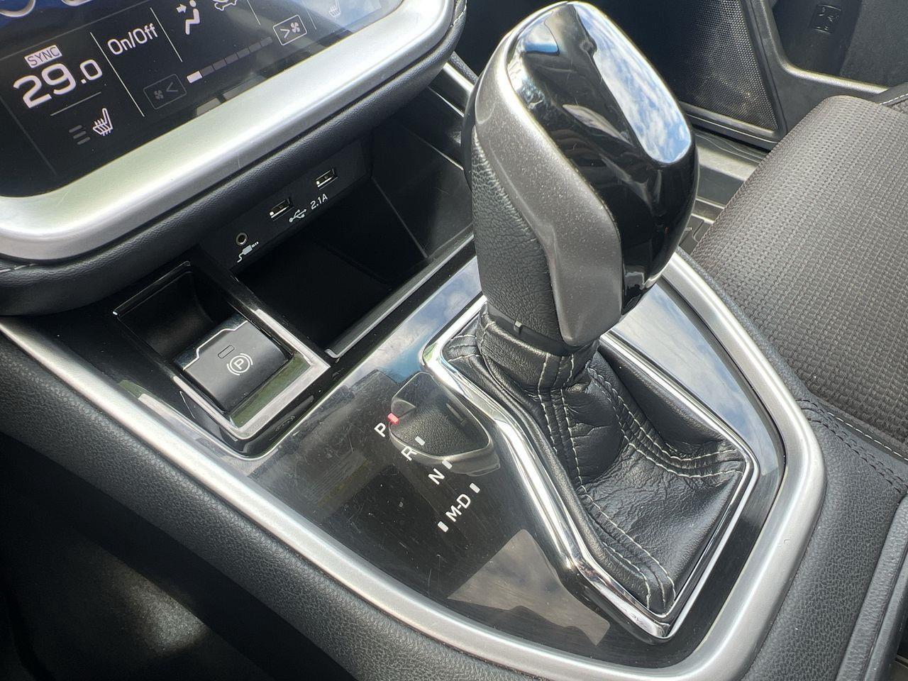 2020 Subaru Outback Touring APPLE CARPLAY/ANDROID AUTO, BACK UP CAM, SIRIUS XM, HEATED SEATS, MOONROOF!! Photo