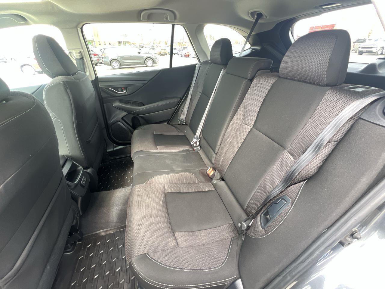 2020 Subaru Outback Touring APPLE CARPLAY/ANDROID AUTO, BACK UP CAM, SIRIUS XM, HEATED SEATS, MOONROOF!! Photo