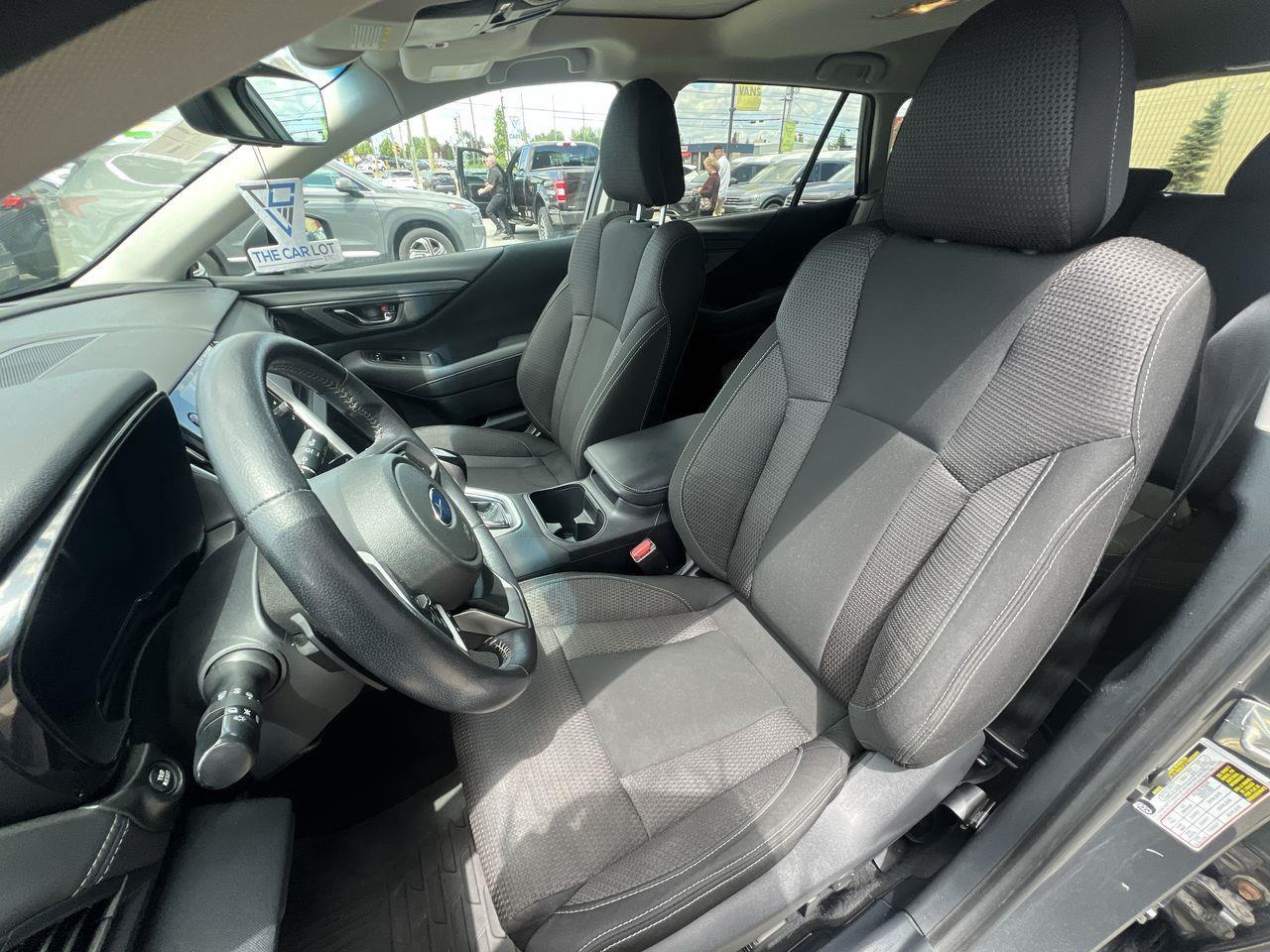 2020 Subaru Outback Touring APPLE CARPLAY/ANDROID AUTO, BACK UP CAM, SIRIUS XM, HEATED SEATS, MOONROOF!! Photo