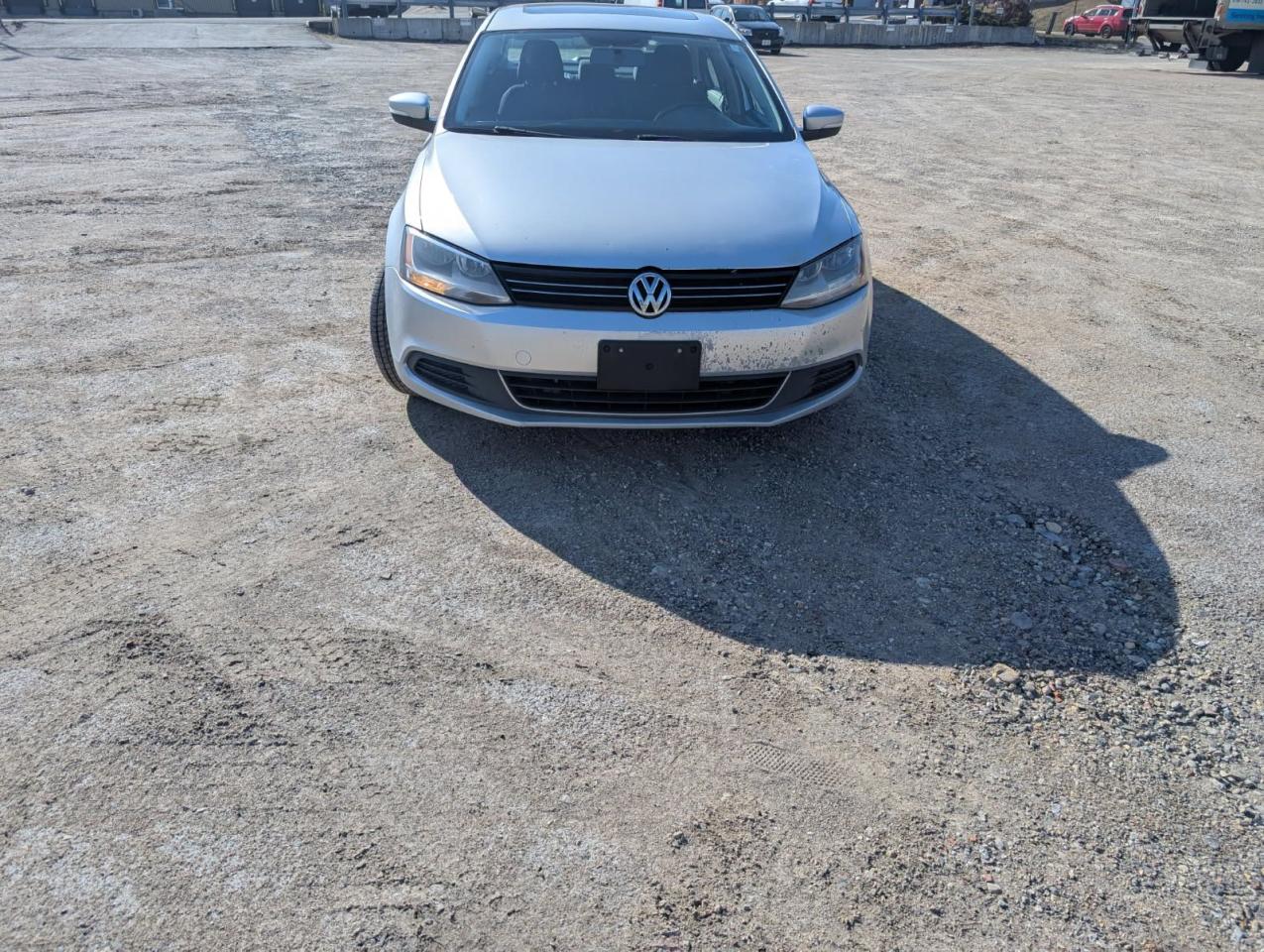2014 Volkswagen Jetta 4dr 1.8 TSI Auto - Photo #2