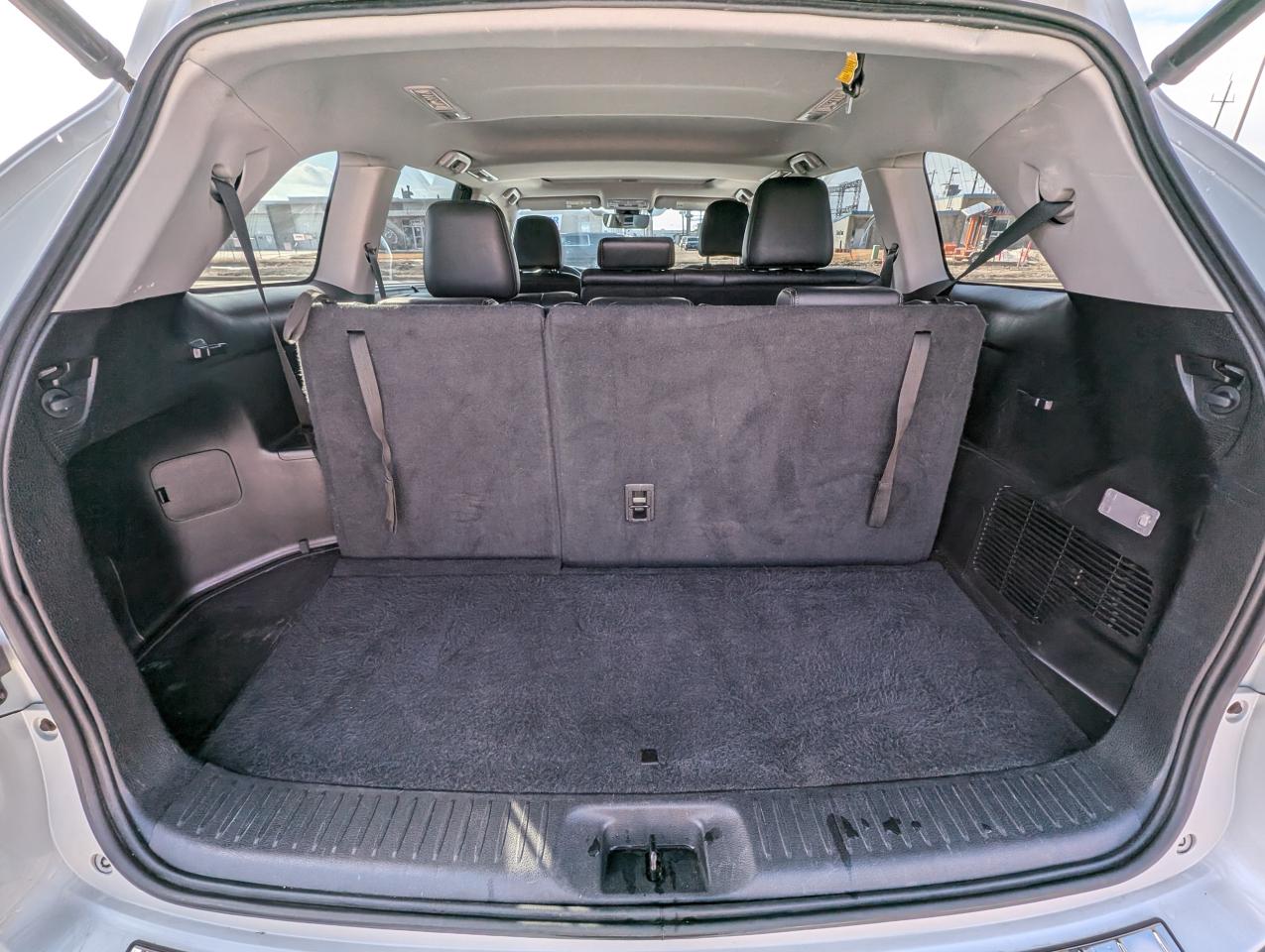 2018 Toyota Highlander XLE | Accident Free | Leather | Sunroof | - Photo #5
