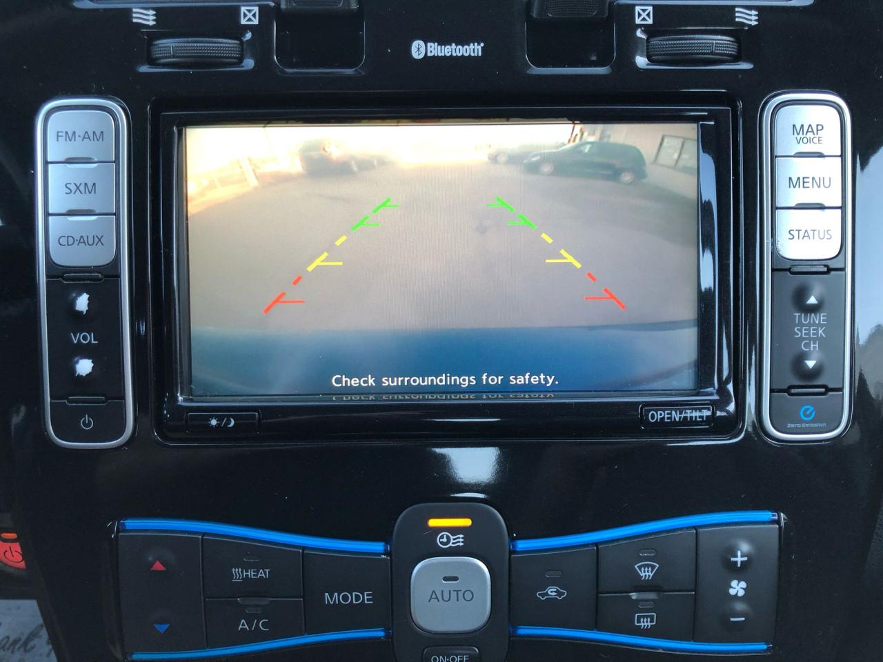 2017 Nissan Leaf S CERTIFIED - Photo #16