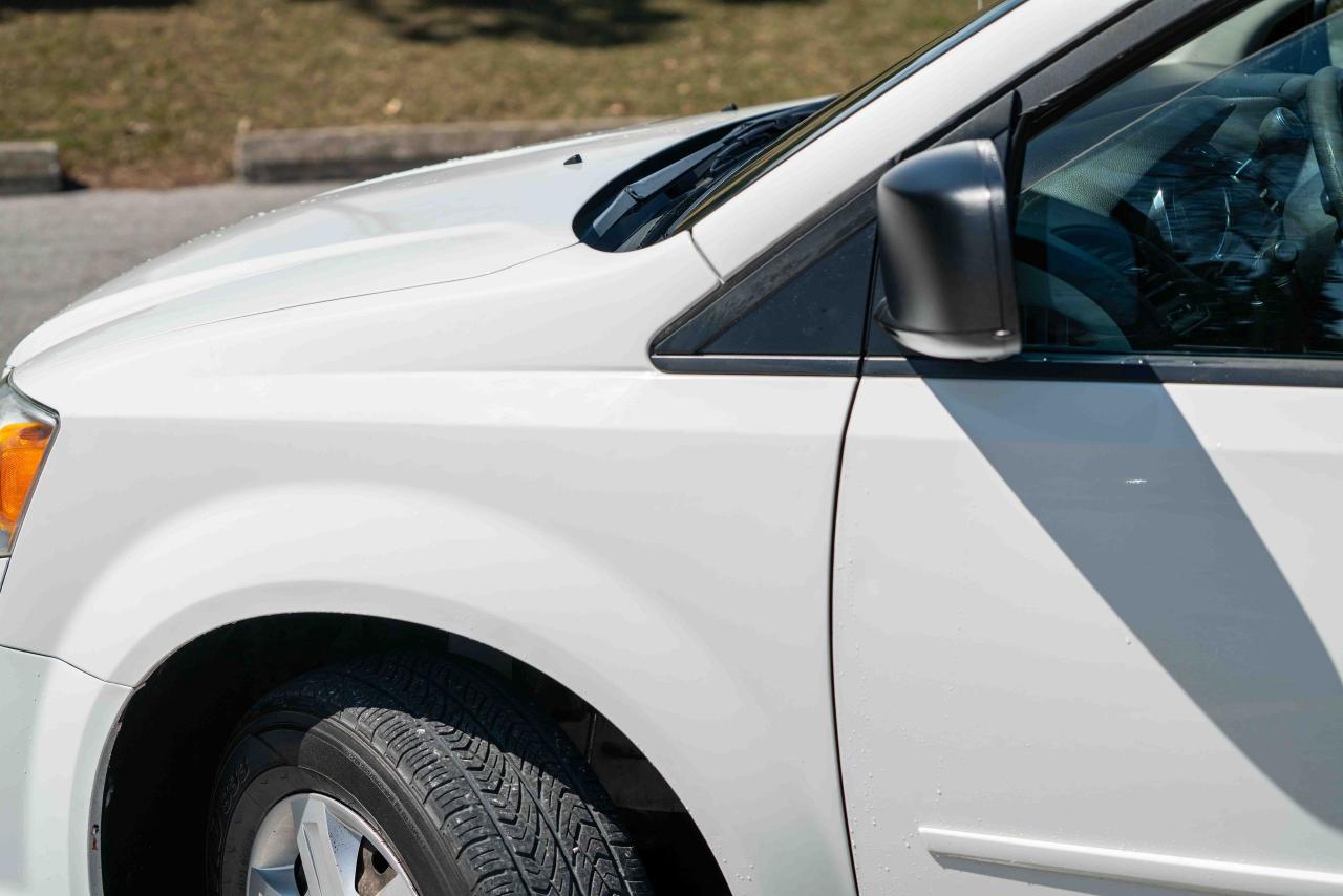 2012 Dodge Grand Caravan SE - Photo #13