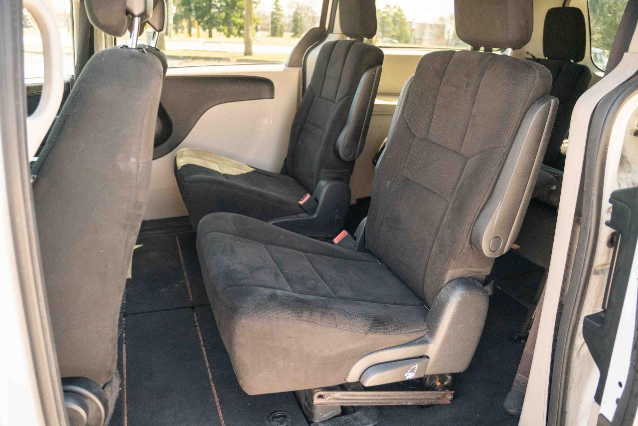 2012 Dodge Grand Caravan SE - Photo #33