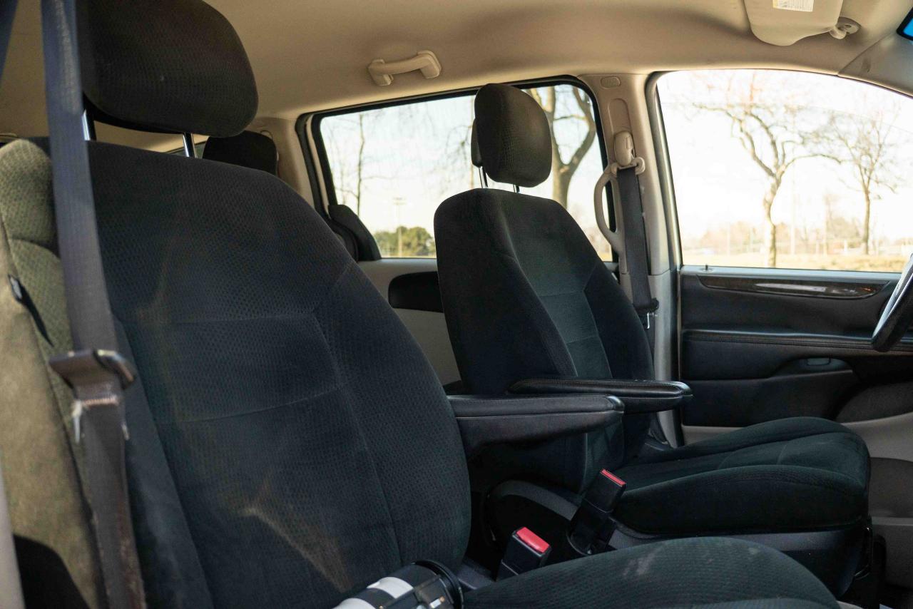 2012 Dodge Grand Caravan SE - Photo #40