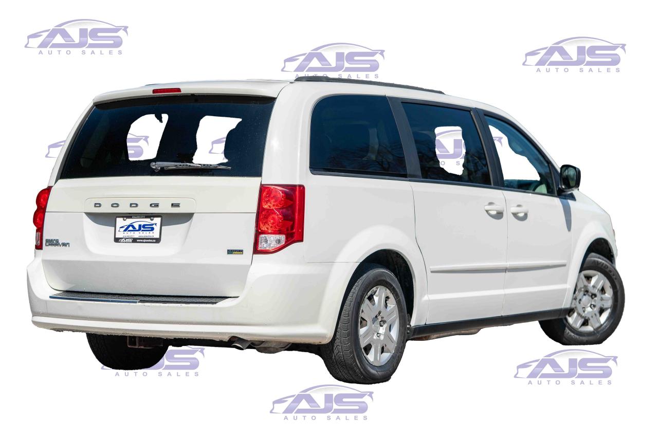 2012 Dodge Grand Caravan SE - Photo #3