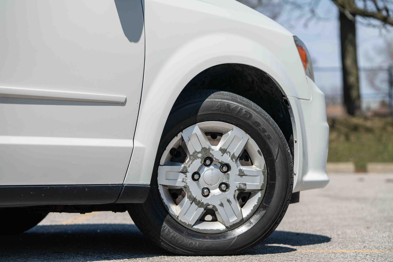 2012 Dodge Grand Caravan SE - Photo #7