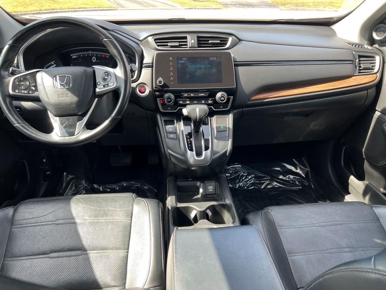 2017 Honda CR-V Touring AWD - Photo #14