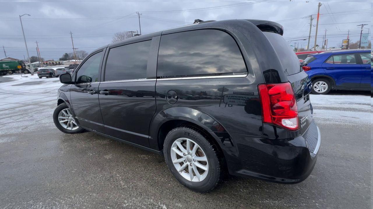 2020 Dodge Grand Caravan Premium Plus 3RD ROW 7 PASSENGER, LEATHER SEATS, BACK UP CAM, SIRIUS XM, ROOF RACK!!! Photo