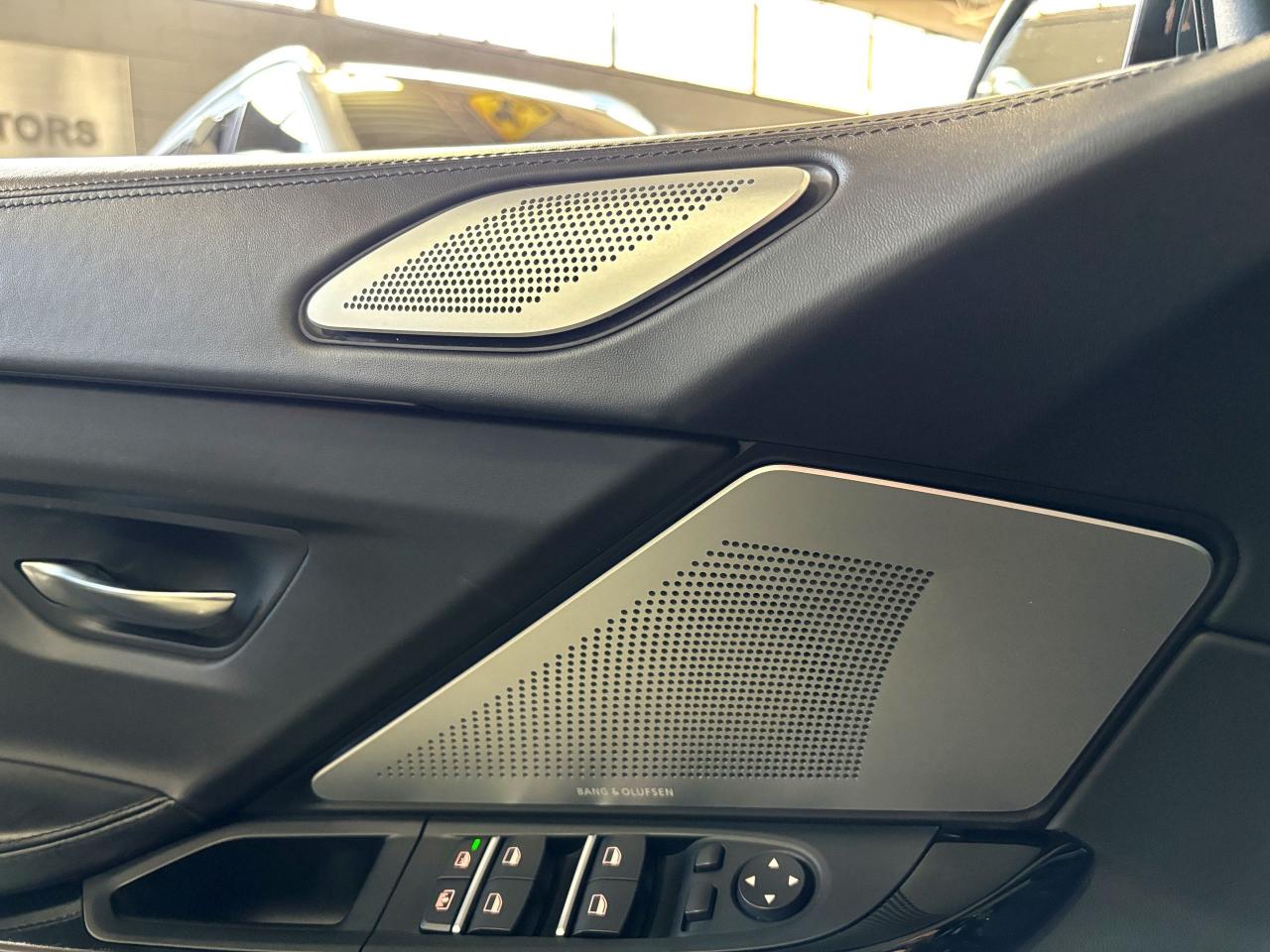 2015 BMW M6 Gran Coupe|NAV|HEADSUP|CARBONROOF|CARBONSPOILER|++ - Photo #22