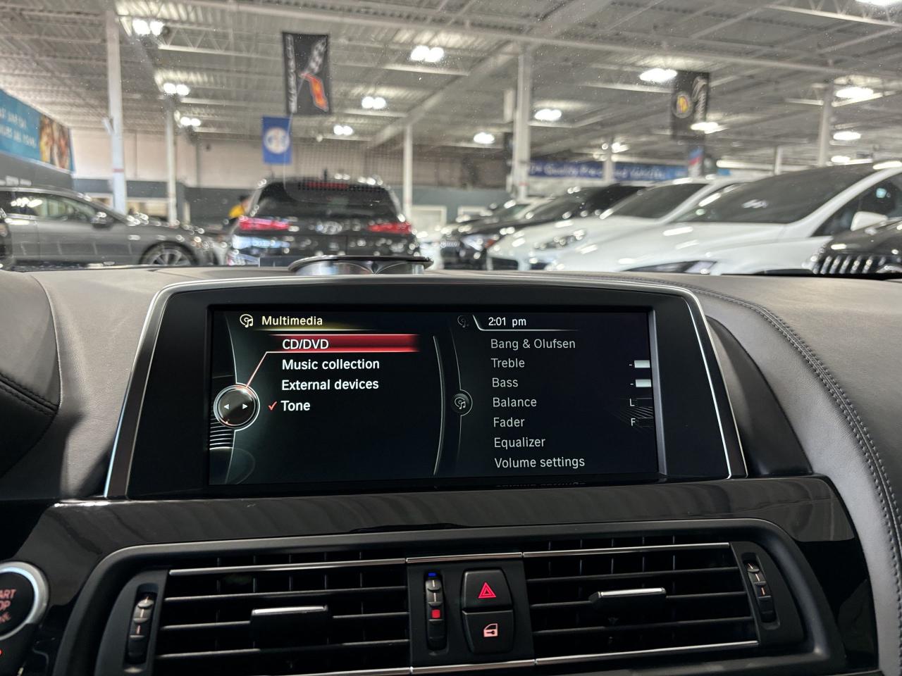 2015 BMW M6 Gran Coupe|NAV|HEADSUP|CARBONROOF|CARBONSPOILER|++ - Photo #28