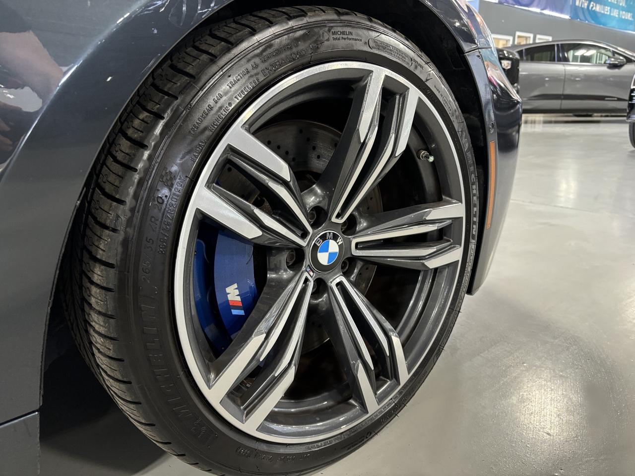 2015 BMW M6 Gran Coupe|NAV|HEADSUP|CARBONROOF|CARBONSPOILER|++ - Photo #6