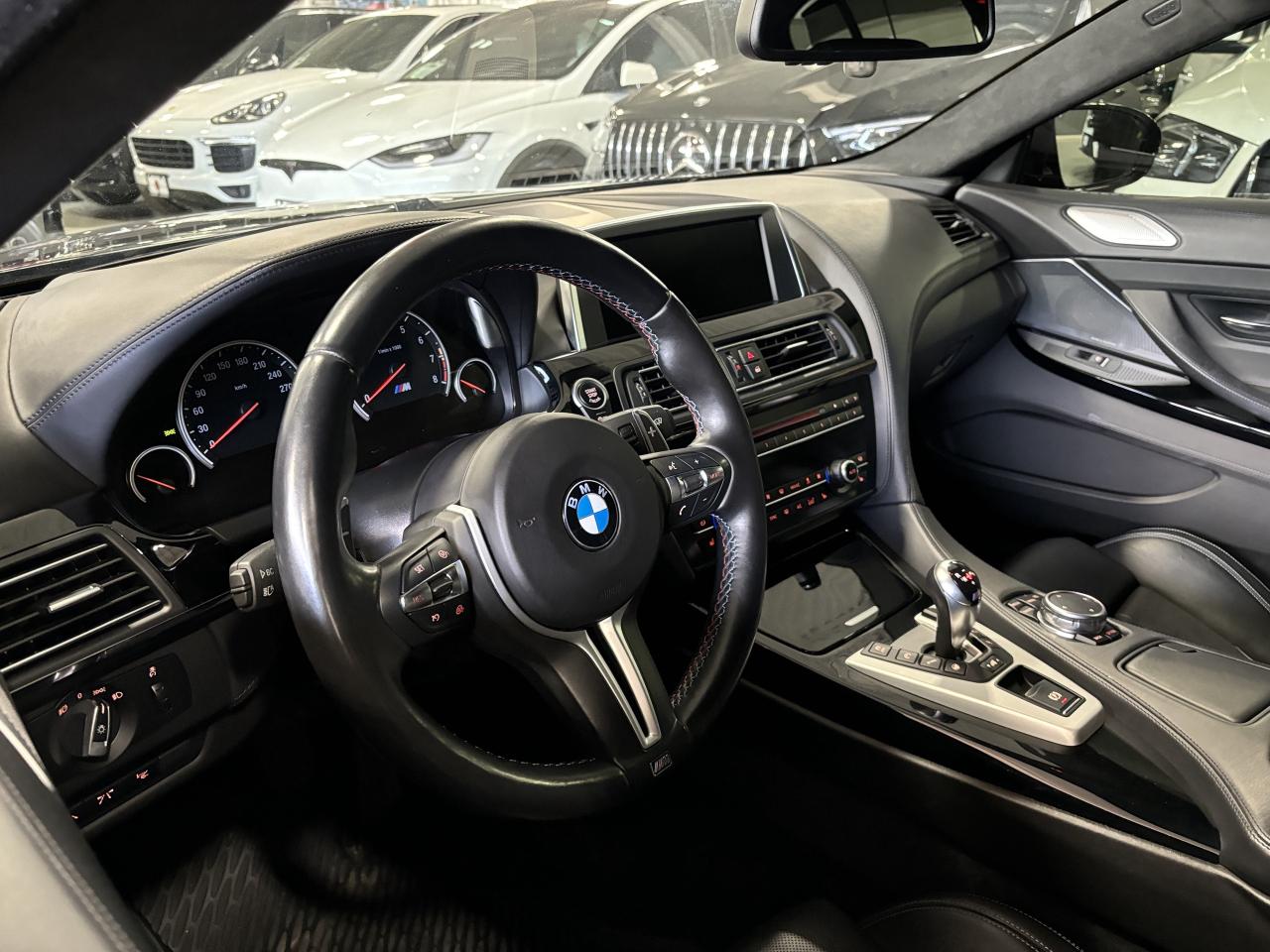 2015 BMW M6 Gran Coupe|NAV|HEADSUP|CARBONROOF|CARBONSPOILER|++ - Photo #21