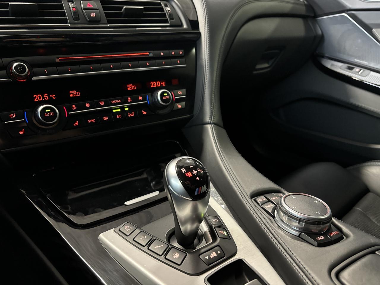 2015 BMW M6 Gran Coupe|NAV|HEADSUP|CARBONROOF|CARBONSPOILER|++ - Photo #36