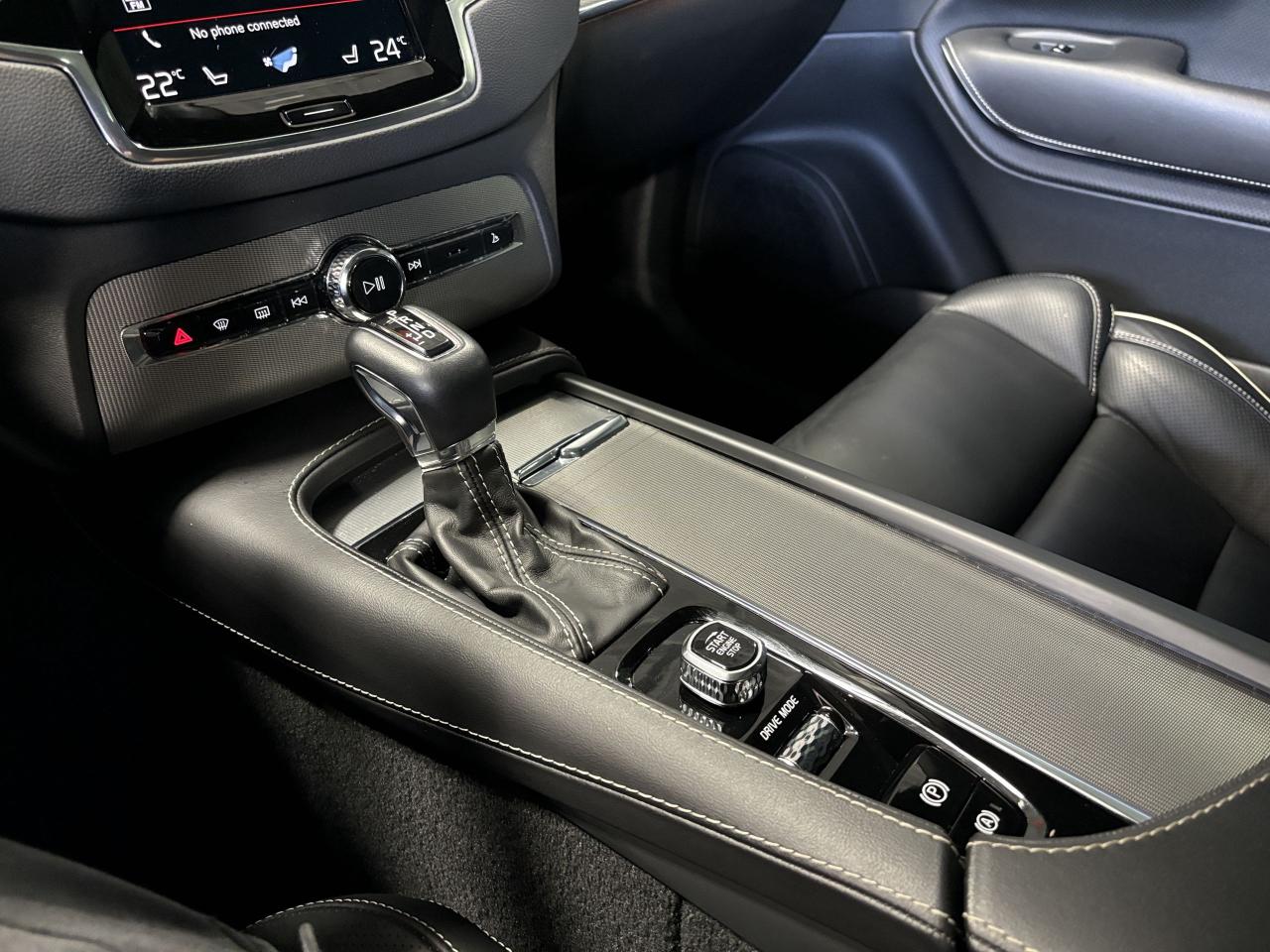2021 Volvo XC90 T6 R-Design|AWD|7PASSENGER|NAV|HARMANKARDON|+++ - Photo #35