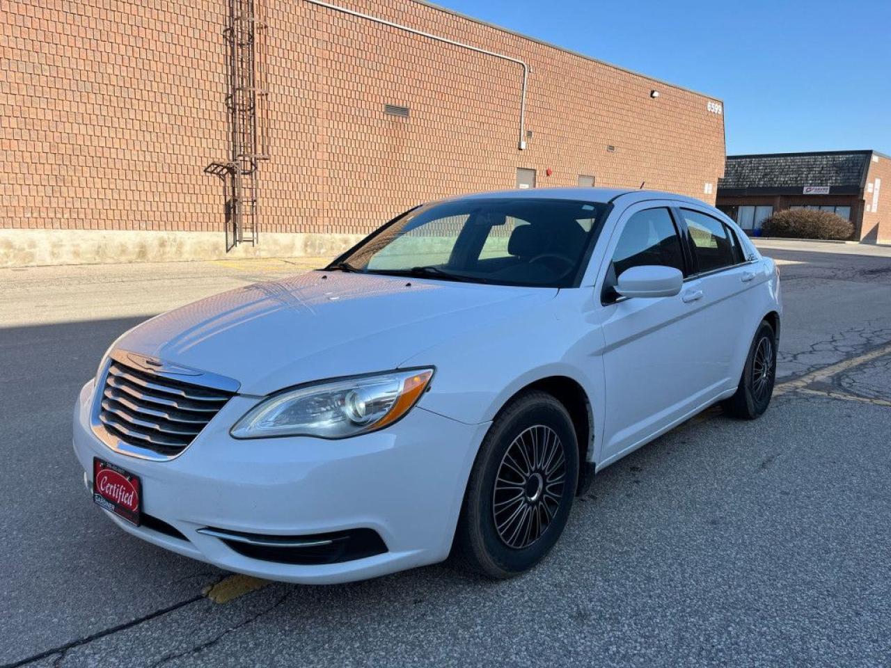 Used 2013 Chrysler 200 LX 4dr Sedan Automatic for sale in Mississauga, ON