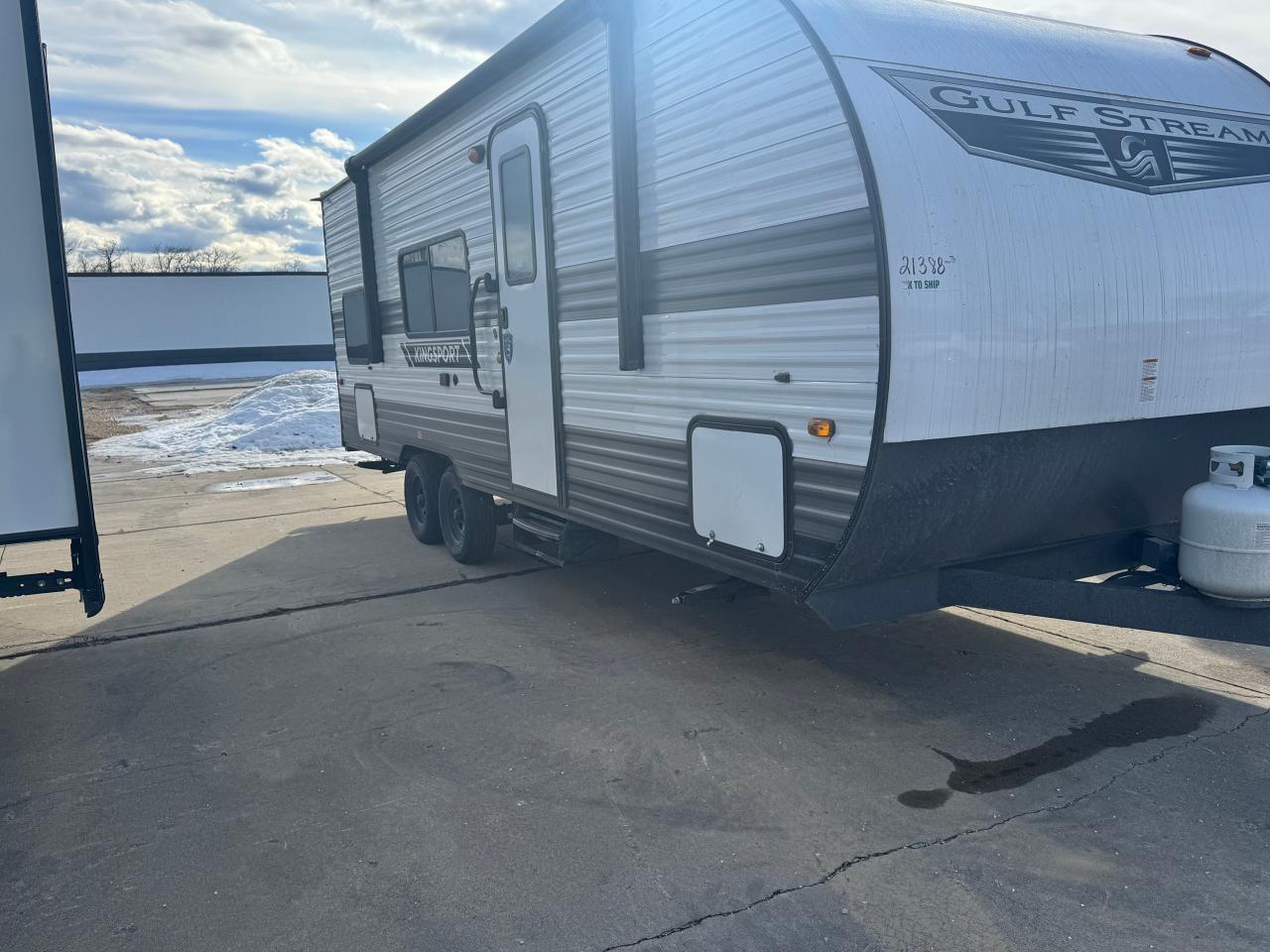 2025 Gulf Stream KingSport 248BH Photo