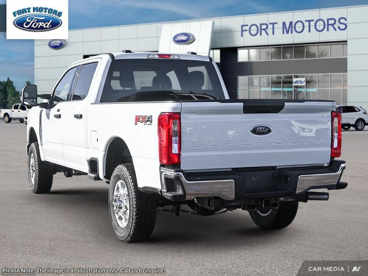 2025 Ford SUPERDUTY F-350® XLT Photo3