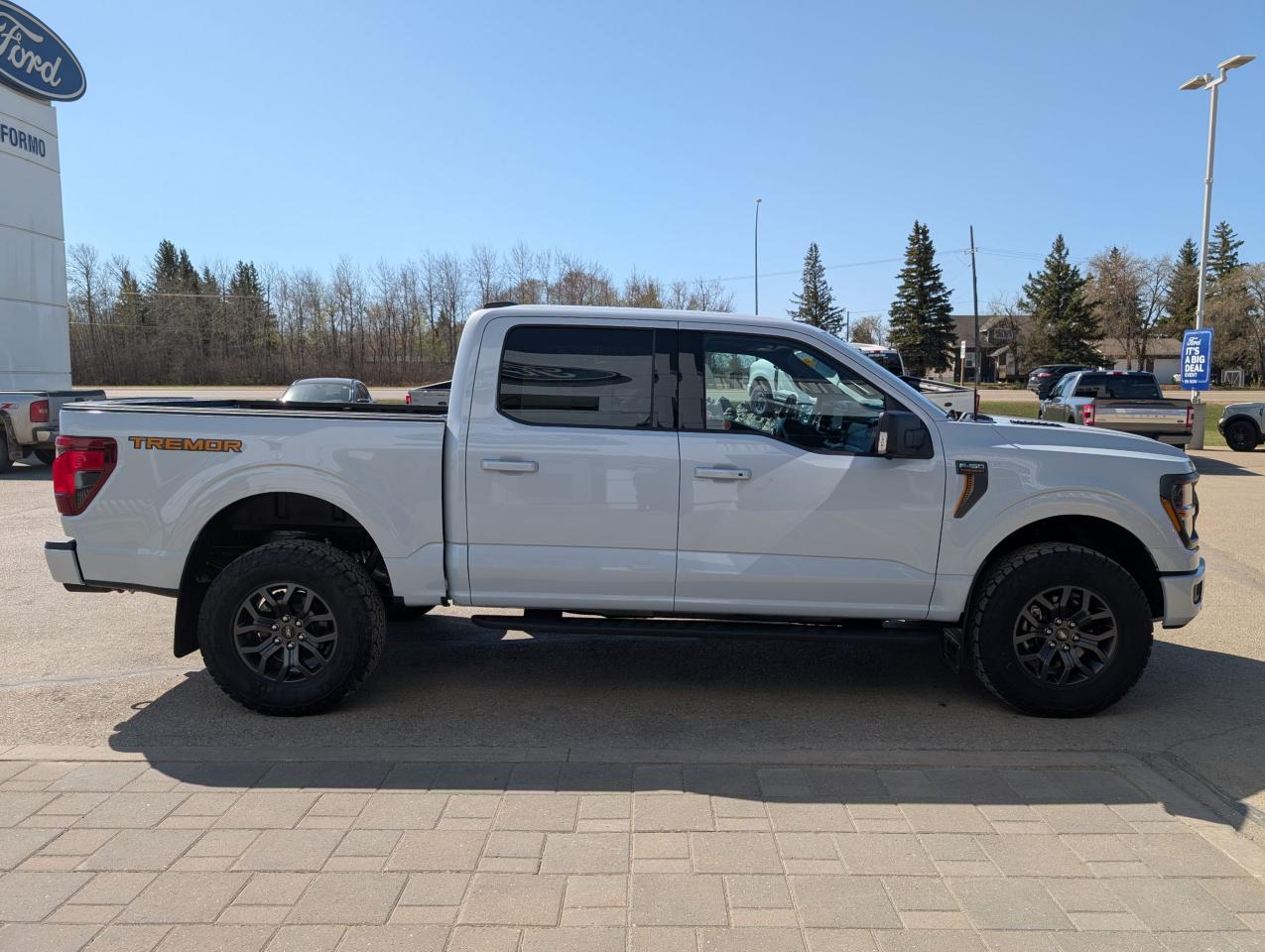 2025 Ford F-150 Tremor Photo4