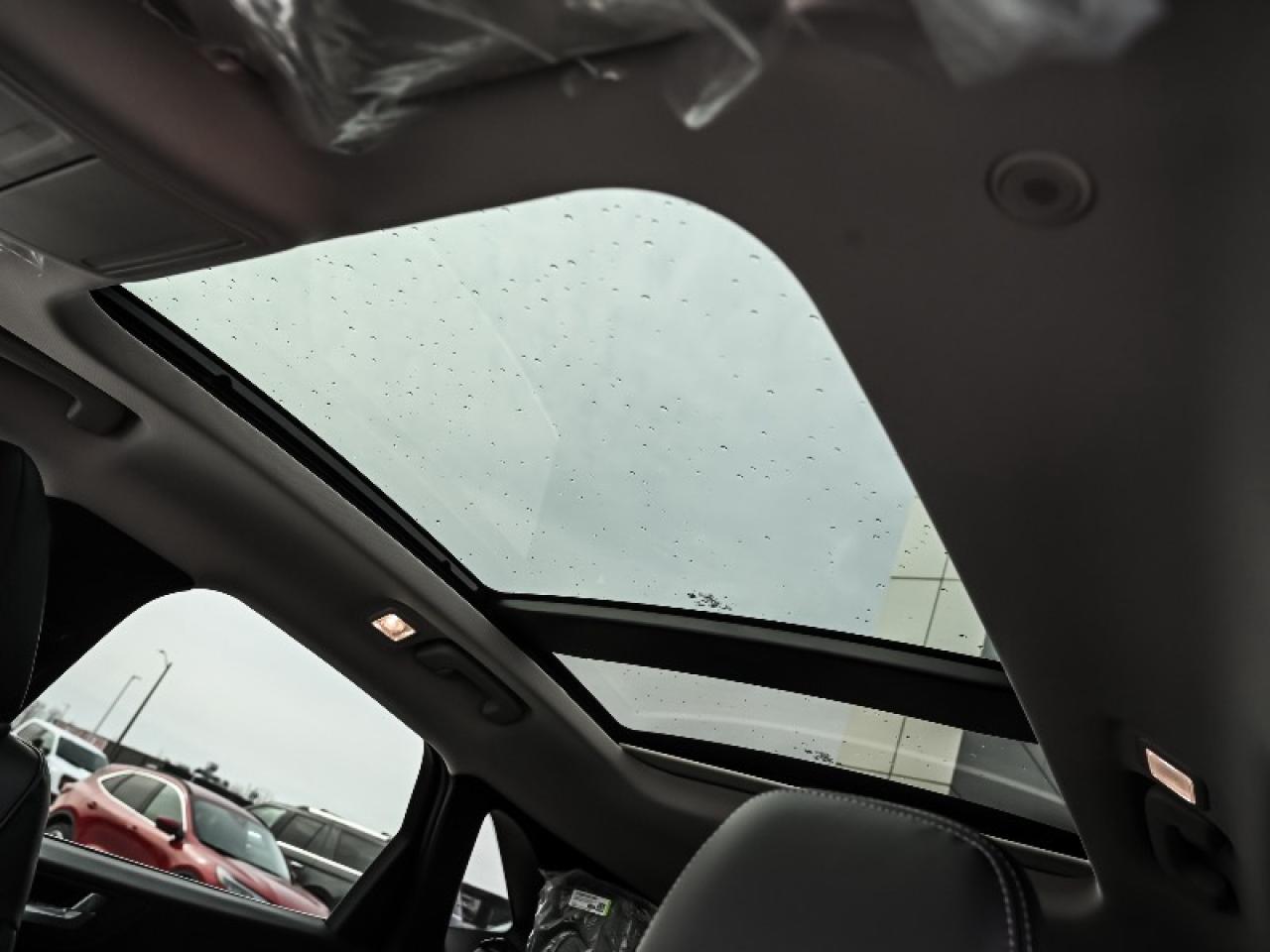 2025 Ford Escape PHEV Photo