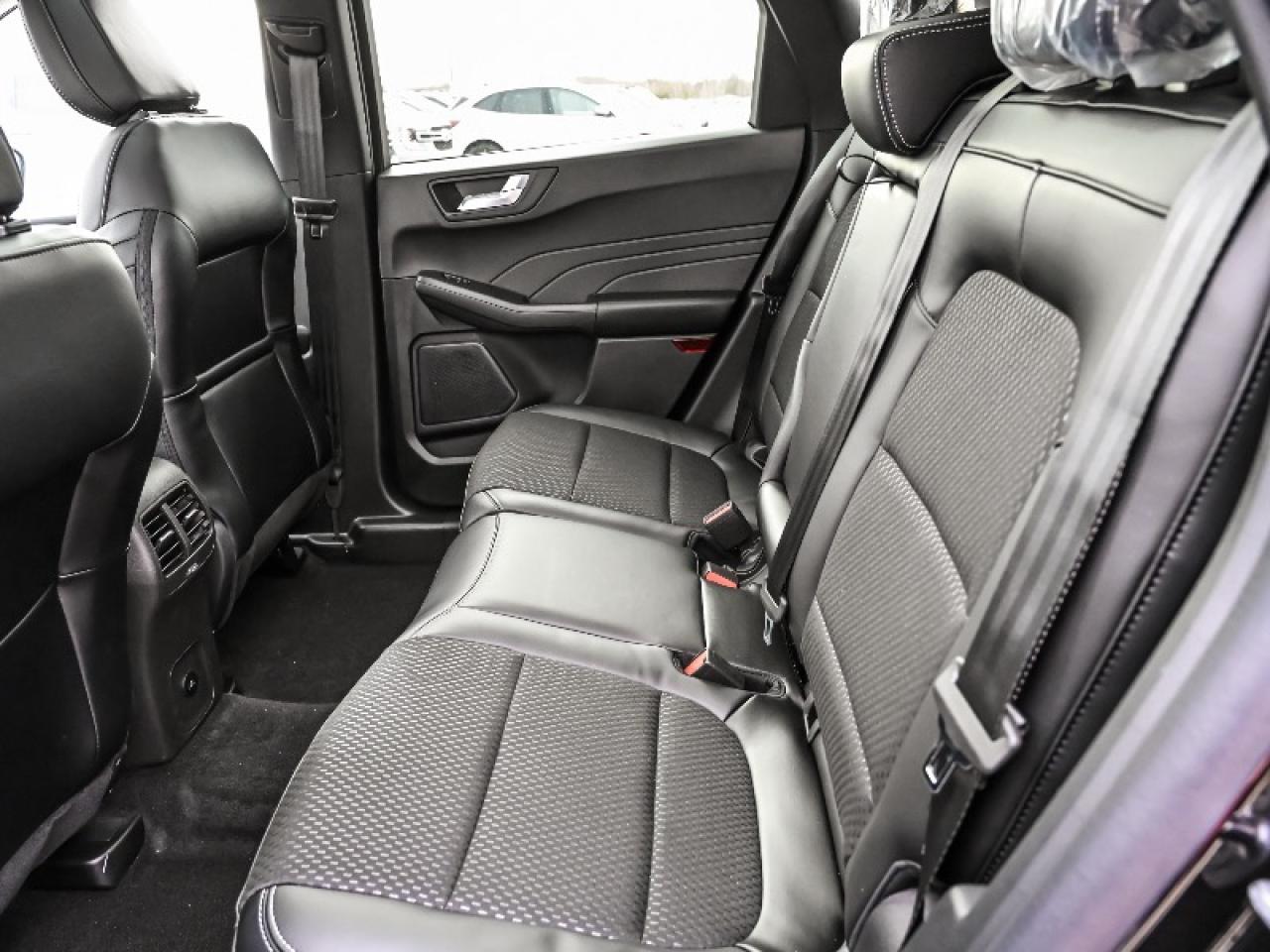 2025 Ford Escape PHEV Photo