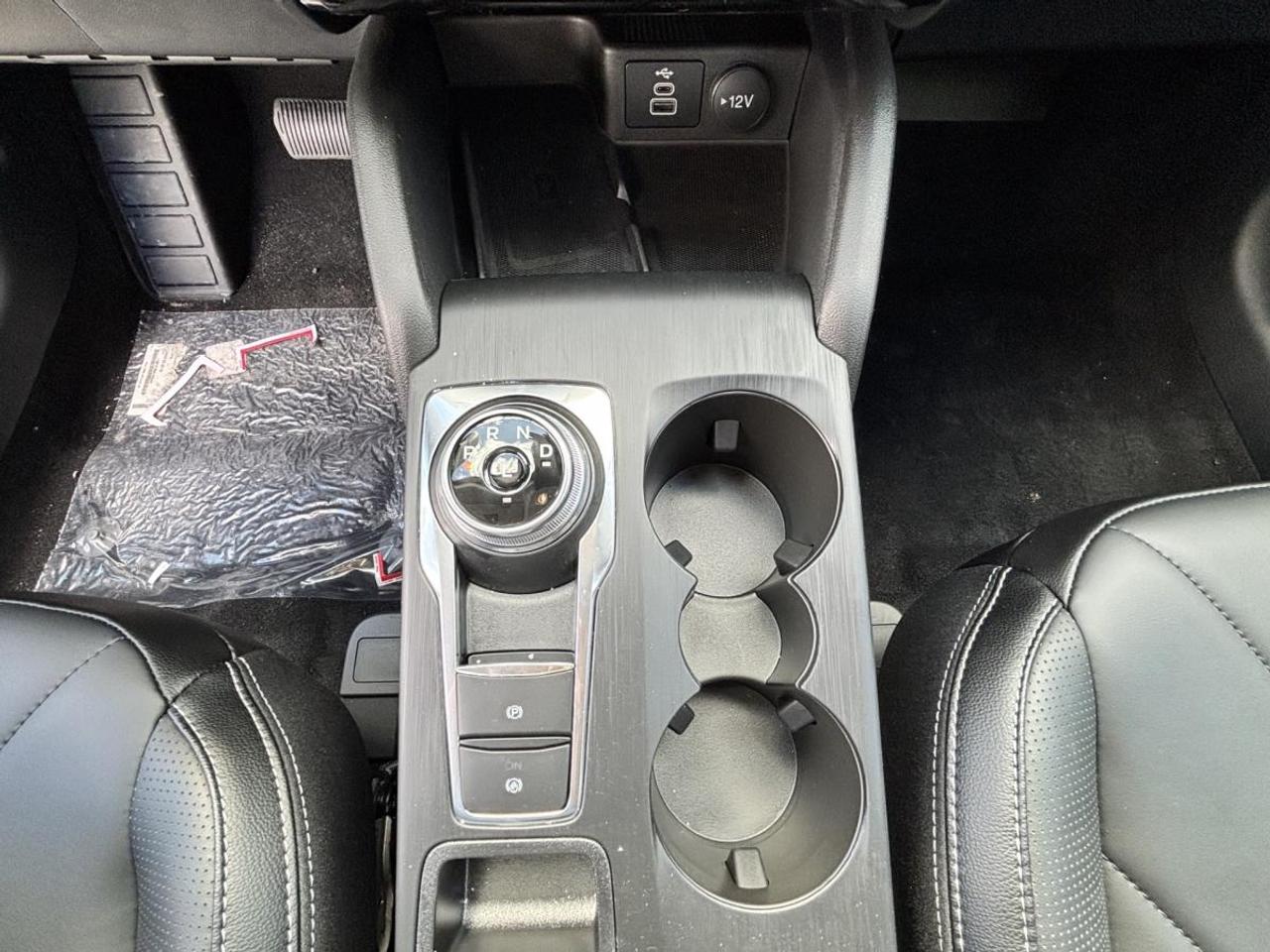 2025 Ford Escape Hybrid PHEV Photo