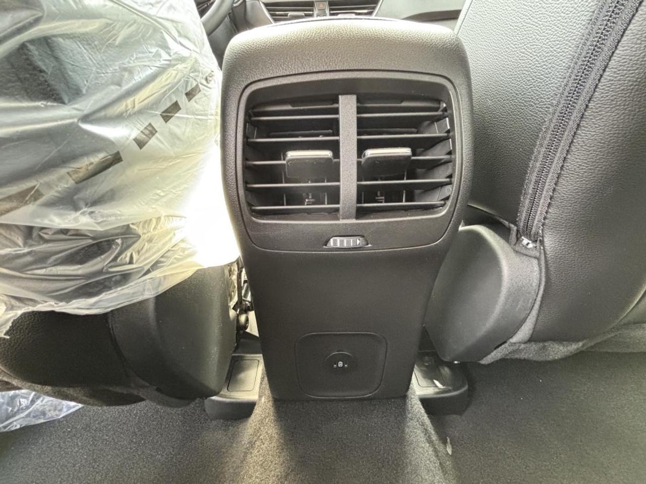 2025 Ford Escape Hybrid PHEV Photo