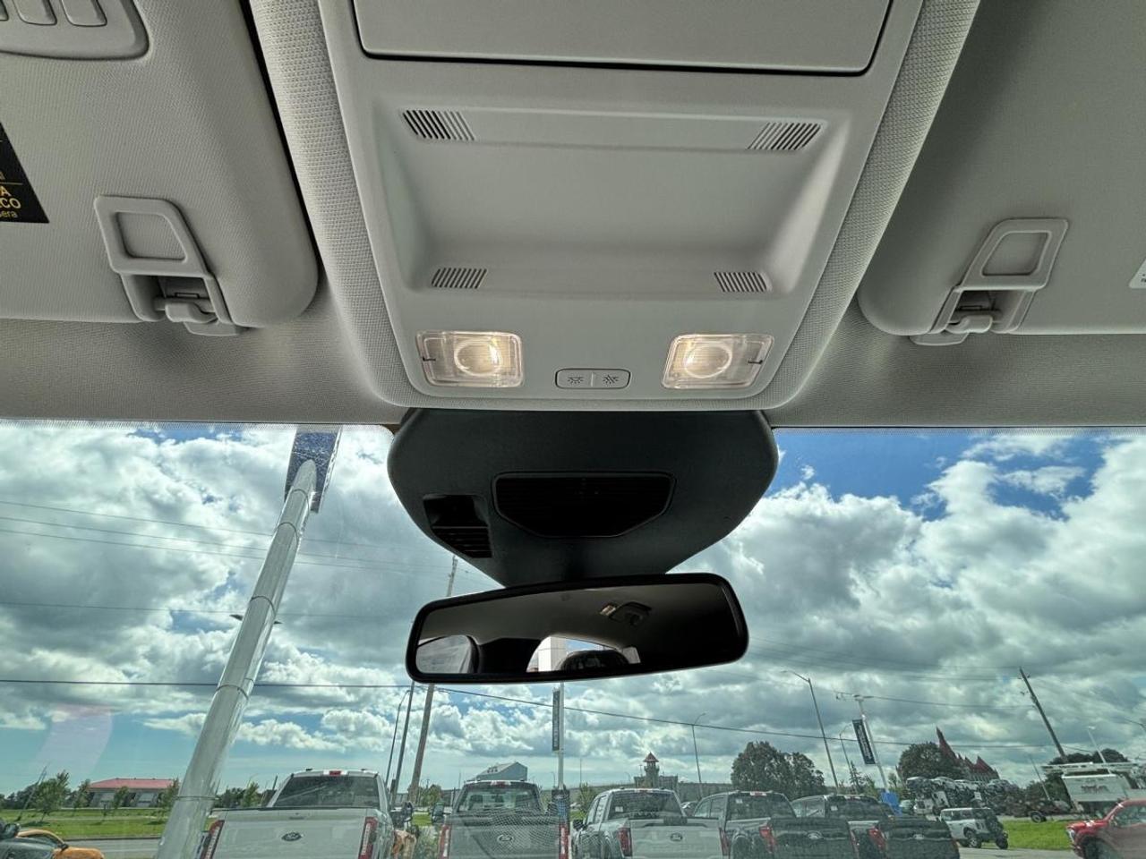 2025 Ford Escape Hybrid PHEV Photo