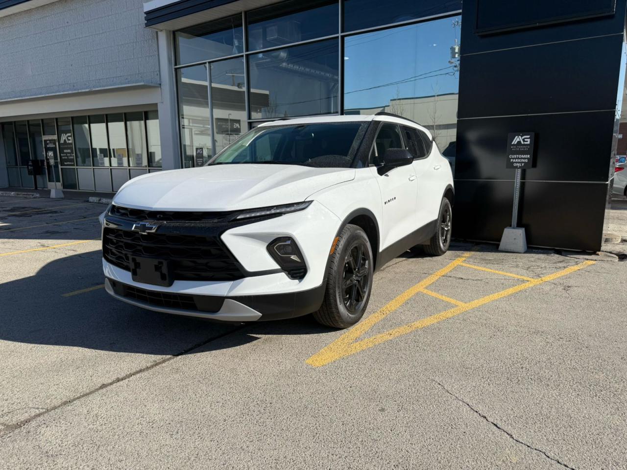 2024 Blazer 2LT AWD | 3.6 V6 | It is Summit White on Jet Black Seats , Equipped with 2LT Group, Sport Edition, Adaptive Cruise Control, One Owner Ontario Car <br /><br /><p dir=ltr style=line-height:1.272;margin-top:12pt;margin-bottom:12pt;><span id=docs-internal-guid-ed202c68-7fff-9e0b-3969-ee6d6abf72df><span style=font-size: 11pt; font-family: Arial, sans-serif; font-weight: 700; font-variant-numeric: normal; font-variant-east-asian: normal; font-variant-alternates: normal; font-variant-position: normal; font-variant-emoji: normal; text-decoration-line: underline; text-decoration-skip-ink: none; vertical-align: baseline; white-space-collapse: preserve;>What to Expect at Mid Toronto Auto Sales</span></span></p><ul style=margin-top:0;margin-bottom:0;padding-inline-start:48px;><li aria-level=1 dir=ltr style=list-style-type: disc; font-size: 11pt; font-family: Arial, sans-serif; font-variant-numeric: normal; font-variant-east-asian: normal; font-variant-alternates: normal; font-variant-position: normal; font-variant-emoji: normal; vertical-align: baseline; white-space: pre;><p dir=ltr role=presentation style=line-height:1.272;margin-top:0pt;margin-bottom:0pt;><span id=docs-internal-guid-ed202c68-7fff-9e0b-3969-ee6d6abf72df><span style=font-size: 11pt; font-weight: 700; font-variant-numeric: normal; font-variant-east-asian: normal; font-variant-alternates: normal; font-variant-position: normal; font-variant-emoji: normal; vertical-align: baseline; text-wrap-mode: wrap;>Upfront Pricing: </span><span style=font-size: 11pt; font-variant-numeric: normal; font-variant-east-asian: normal; font-variant-alternates: normal; font-variant-position: normal; font-variant-emoji: normal; vertical-align: baseline; text-wrap-mode: wrap;>No Haggling, No Hassles. We offer our best price upfront for a transparent and stress-free car buying experience.</span></span></p></li><li aria-level=1 dir=ltr style=list-style-type: disc; font-size: 11pt; font-family: Arial, sans-serif; font-variant-numeric: normal; font-variant-east-asian: normal; font-variant-alternates: normal; font-variant-position: normal; font-variant-emoji: normal; vertical-align: baseline; white-space: pre;><p dir=ltr role=presentation style=line-height:1.272;margin-top:0pt;margin-bottom:0pt;><span id=docs-internal-guid-ed202c68-7fff-9e0b-3969-ee6d6abf72df><span style=font-size: 11pt; font-weight: 700; font-variant-numeric: normal; font-variant-east-asian: normal; font-variant-alternates: normal; font-variant-position: normal; font-variant-emoji: normal; vertical-align: baseline; text-wrap-mode: wrap;>Peace of Mind: </span><span style=font-size: 11pt; font-variant-numeric: normal; font-variant-east-asian: normal; font-variant-alternates: normal; font-variant-position: normal; font-variant-emoji: normal; vertical-align: baseline; text-wrap-mode: wrap;>Enjoy a 7-Day or 300 Km Exchange Policy (details available upon request) for added confidence in your purchase</span><span style=font-size: 11pt; font-weight: 700; font-variant-numeric: normal; font-variant-east-asian: normal; font-variant-alternates: normal; font-variant-position: normal; font-variant-emoji: normal; vertical-align: baseline; text-wrap-mode: wrap;>.</span></span></p></li><li aria-level=1 dir=ltr style=list-style-type: disc; font-size: 11pt; font-family: Arial, sans-serif; font-variant-numeric: normal; font-variant-east-asian: normal; font-variant-alternates: normal; font-variant-position: normal; font-variant-emoji: normal; vertical-align: baseline; white-space: pre;><p dir=ltr role=presentation style=line-height:1.272;margin-top:0pt;margin-bottom:0pt;><span id=docs-internal-guid-ed202c68-7fff-9e0b-3969-ee6d6abf72df><span style=font-size: 11pt; font-weight: 700; font-variant-numeric: normal; font-variant-east-asian: normal; font-variant-alternates: normal; font-variant-position: normal; font-variant-emoji: normal; vertical-align: baseline; text-wrap-mode: wrap;>Safety Guaranteed: </span><span style=font-size: 11pt; font-variant-numeric: normal; font-variant-east-asian: normal; font-variant-alternates: normal; font-variant-position: normal; font-variant-emoji: normal; vertical-align: baseline; text-wrap-mode: wrap;>All vehicles exceed Ontario safety standards through our comprehensive reconditioning process.</span></span></p></li><li aria-level=1 dir=ltr style=list-style-type: disc; font-size: 11pt; font-family: Arial, sans-serif; font-variant-numeric: normal; font-variant-east-asian: normal; font-variant-alternates: normal; font-variant-position: normal; font-variant-emoji: normal; vertical-align: baseline; white-space: pre;><p dir=ltr role=presentation style=line-height:1.272;margin-top:0pt;margin-bottom:0pt;><span id=docs-internal-guid-ed202c68-7fff-9e0b-3969-ee6d6abf72df><span style=font-size: 11pt; font-weight: 700; font-variant-numeric: normal; font-variant-east-asian: normal; font-variant-alternates: normal; font-variant-position: normal; font-variant-emoji: normal; vertical-align: baseline; text-wrap-mode: wrap;>Family-Friendly Focus: </span><span style=font-size: 11pt; font-variant-numeric: normal; font-variant-east-asian: normal; font-variant-alternates: normal; font-variant-position: normal; font-variant-emoji: normal; vertical-align: baseline; text-wrap-mode: wrap;>We'll help you find the perfect car to fit your family's needs and budget</span><span style=font-size: 11pt; font-weight: 700; font-variant-numeric: normal; font-variant-east-asian: normal; font-variant-alternates: normal; font-variant-position: normal; font-variant-emoji: normal; vertical-align: baseline; text-wrap-mode: wrap;>.</span></span></p></li><li aria-level=1 dir=ltr style=list-style-type: disc; font-size: 11pt; font-family: Arial, sans-serif; font-variant-numeric: normal; font-variant-east-asian: normal; font-variant-alternates: normal; font-variant-position: normal; font-variant-emoji: normal; vertical-align: baseline; white-space: pre;><p dir=ltr role=presentation style=line-height:1.272;margin-top:0pt;margin-bottom:0pt;><span id=docs-internal-guid-ed202c68-7fff-9e0b-3969-ee6d6abf72df><span style=font-size: 11pt; font-weight: 700; font-variant-numeric: normal; font-variant-east-asian: normal; font-variant-alternates: normal; font-variant-position: normal; font-variant-emoji: normal; vertical-align: baseline; text-wrap-mode: wrap;>Flexible Financing: </span><span style=font-size: 11pt; font-variant-numeric: normal; font-variant-east-asian: normal; font-variant-alternates: normal; font-variant-position: normal; font-variant-emoji: normal; vertical-align: baseline; text-wrap-mode: wrap;>Explore our Flexible low-rate financing solutions (On Approved Credit). Pre-approval applications are welcome.</span></span></p></li><li aria-level=1 dir=ltr style=list-style-type: disc; font-size: 11pt; font-family: Arial, sans-serif; font-variant-numeric: normal; font-variant-east-asian: normal; font-variant-alternates: normal; font-variant-position: normal; font-variant-emoji: normal; vertical-align: baseline; white-space: pre;><p dir=ltr role=presentation style=line-height:1.272;margin-top:0pt;margin-bottom:12pt;><span id=docs-internal-guid-ed202c68-7fff-9e0b-3969-ee6d6abf72df><span style=font-size: 11pt; font-weight: 700; font-variant-numeric: normal; font-variant-east-asian: normal; font-variant-alternates: normal; font-variant-position: normal; font-variant-emoji: normal; vertical-align: baseline; text-wrap-mode: wrap;>Industry-Leading Warranties: </span><span style=font-size: 11pt; font-variant-numeric: normal; font-variant-east-asian: normal; font-variant-alternates: normal; font-variant-position: normal; font-variant-emoji: normal; vertical-align: baseline; text-wrap-mode: wrap;>Get peace of mind with our exceptional warranty and coverage options,</span></span></p></li></ul><span id=docs-internal-guid-ed202c68-7fff-9e0b-3969-ee6d6abf72df><span style=font-size: 11pt; font-family: Arial, sans-serif; font-weight: 700; font-variant-numeric: normal; font-variant-east-asian: normal; font-variant-alternates: normal; font-variant-position: normal; font-variant-emoji: normal; text-decoration-line: underline; text-decoration-skip-ink: none; vertical-align: baseline; white-space-collapse: preserve;>Please Call 416-840-3292 or e-mail us for More info. We Look Forward to Your Visit At 2401 Dufferin St, Toronto, M6E 3S7. </span><a href=http://www.midtorontoautosales.com/ style=text-decoration-line: none;><span style=font-size: 11pt; font-family: Arial, sans-serif; color: rgb(17, 85, 204); font-weight: 700; font-variant-numeric: normal; font-variant-east-asian: normal; font-variant-alternates: normal; font-variant-position: normal; font-variant-emoji: normal; text-decoration-line: underline; text-decoration-skip-ink: none; vertical-align: baseline; white-space-collapse: preserve;>www.midtorontoautosales.com</span></a></span> <strong>AMAZING Google Reviews!! </strong><a href=https://www.google.com/search?q=mid+toronto+auto+sales&rlz=1C1RXQR_en&oq=mid+toronto+&aqs=chrome.0.0i355i457i512j46i175i199i512j69i57j46i175i199i512j0i22i30j69i60l3.3013j0j7&sourceid=chrome&ie=UTF-8#lrd=0x882b335f7de0ff9b:0x87dd46c2ad07327d,1,,,><strong>Click here for our reviews!</strong></a><br /><br /><span style=font-size:14px;><strong>Mid Toronto Auto Sales Promises and Commitments to Valuable Customers.</strong></span><br /><ul><li><strong>Extensive Financing Options: </strong>Partnering with over 20 financial institutions, we offer competitive rates for all credit situations, from good to bad credit, including those with past financial challenges like consumer proposals and bankruptcies<strong>.</strong></li><li><strong>Transparent Pricing: </strong>Our prices are updated regularly to reflect current market conditions, saving you time and eliminating the need for extensive negotiations<strong>.</strong></li><li><strong>Competitive Pricing: </strong>We strive for competitive pricing. Compare our offers to other dealerships and discover the Mid Toronto Auto Sales advantage<strong>.</strong></li><li><strong>Peace of Mind: </strong>Enjoy a 7-Day or 300 Km Exchange Policy (details available upon request) for added confidence in your purchase<strong>.</strong></li><li><strong>Financing Focus</strong>: Please note that the advertised prices are based on financed purchases. A surcharge of $500 will apply to cash, draft, money order, certified check, etc., to mitigate the risk of fraudulent transactions and prevent non-retail purchases.</li><li><strong>Onsite Credit Expertise: </strong>Our in-house credit specialists can quickly assess your application, regardless of your credit history. We also offer affiliate debt reduction assistance.</li><li><strong>Convenient Location: </strong>Located on Dufferin Street, just minutes from Yorkdale Mall, we are easily accessible to car buyers throughout the Greater Toronto Area (GTA)<strong>.</strong></li><li><strong>Multilingual Support: </strong>We are proud to serve a diverse clientele and offer support in multiple languages, including Portuguese, Spanish, and Italian.</li><li><strong>IAG Partnership: </strong>As a member of the International Auto Group, we leverage the expertise and resources of renowned dealerships such as Yorkdale Ford Lincoln, Formula Ford Lincoln, Weston Ford, Pickering Jeep Chrysler, Scarborough Mitsubishi, and Coventry North Jaguar Land Rover.</li><li><strong>Disclaimer: While we strive for accuracy, errors or omissions may occur. Please verify all information with Mid Toronto Auto Sales directly</strong></li></ul>